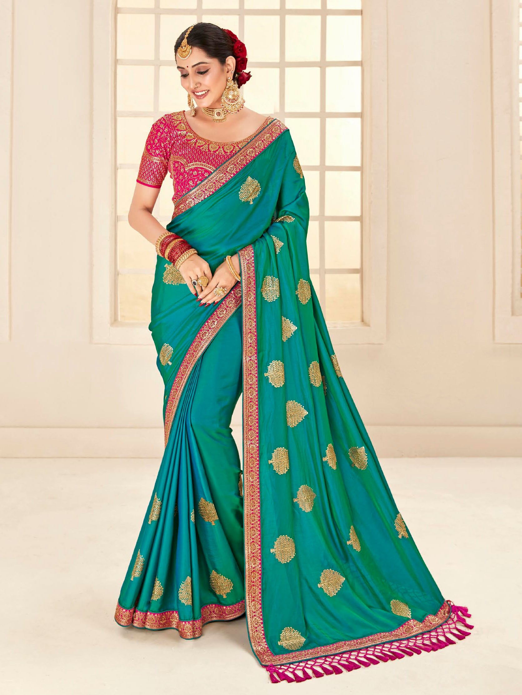 Niya Saree - Roop Darshan