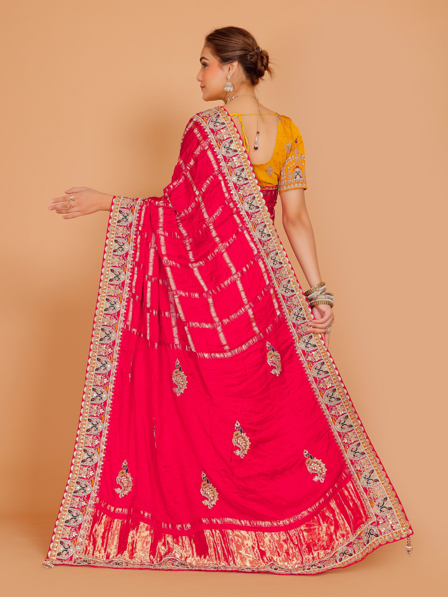 Gisha Silk Zari Work Saree - Roop Darshan