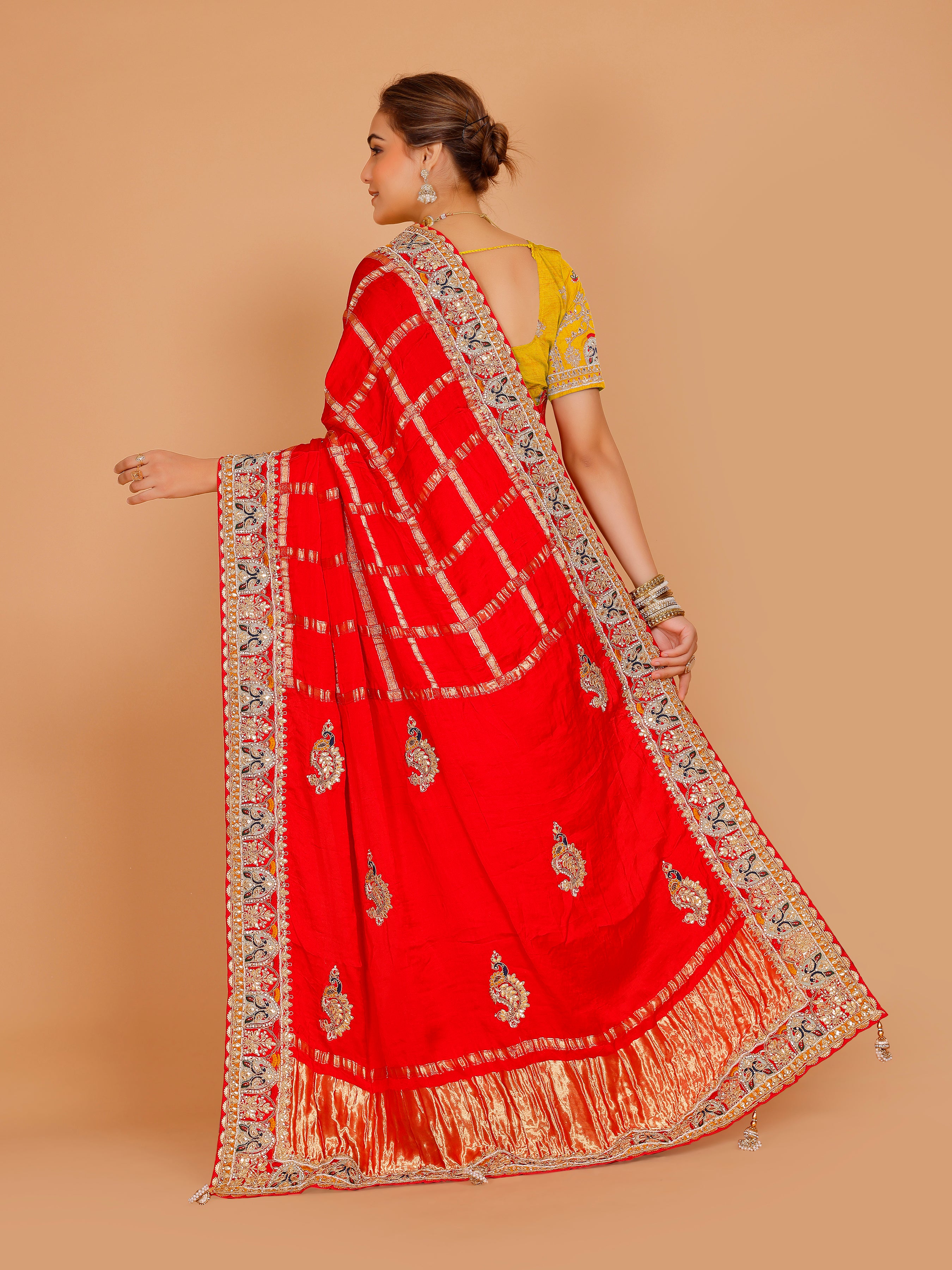 Gisha Silk Zari Work Saree - Roop Darshan