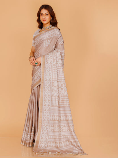 Vedanshi Saree