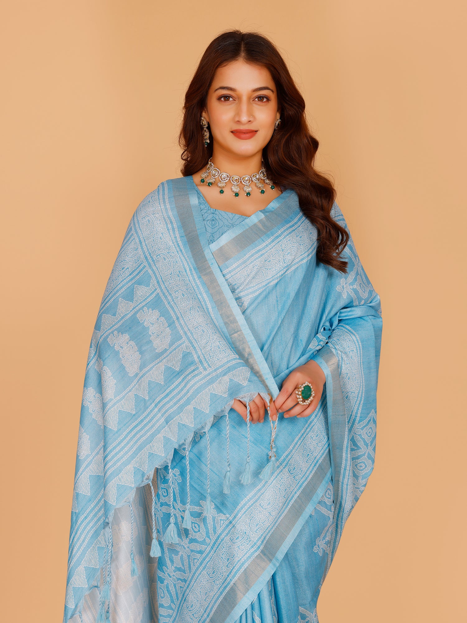 Vedanshi Saree