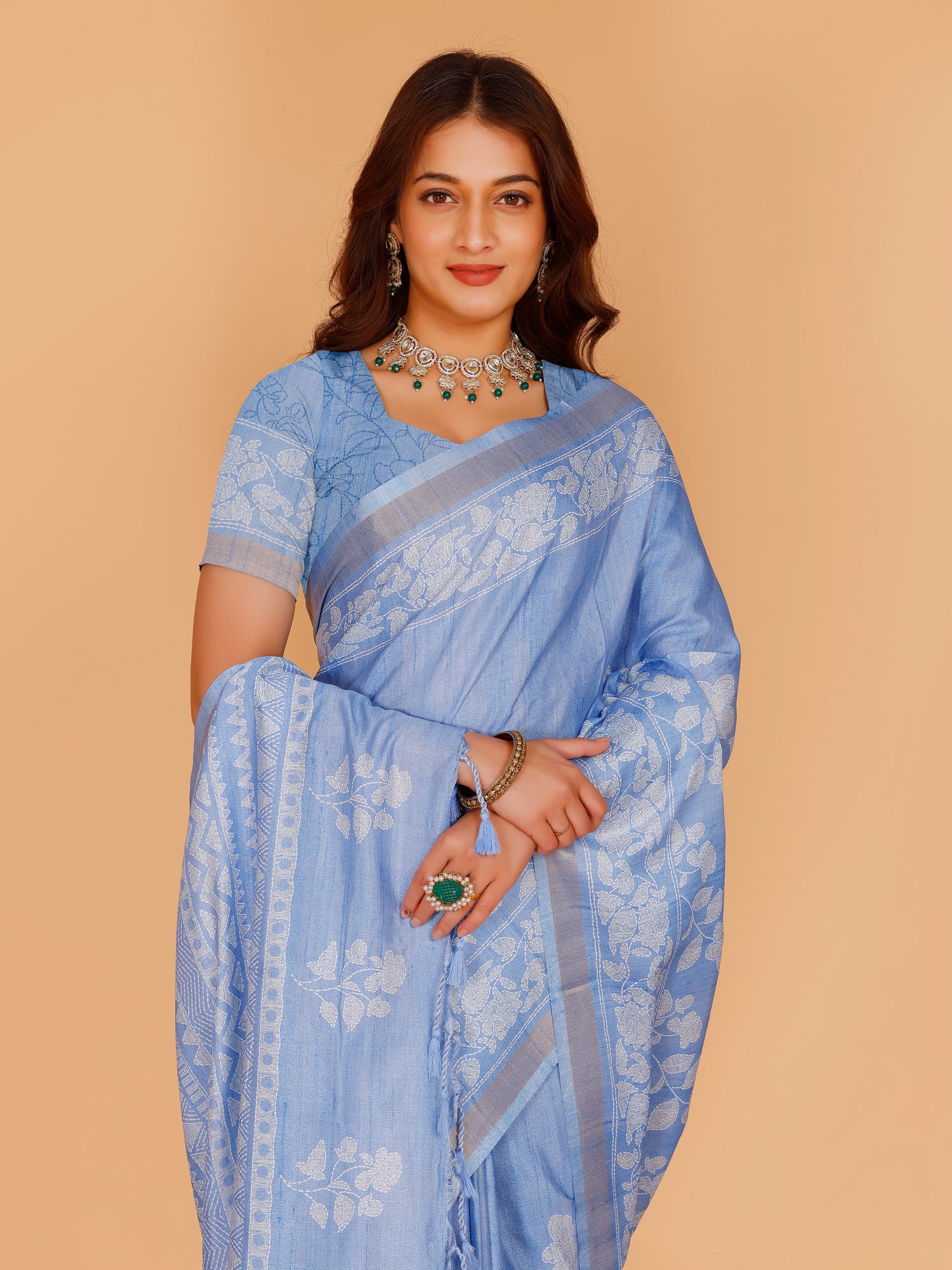 Vedanshi Saree