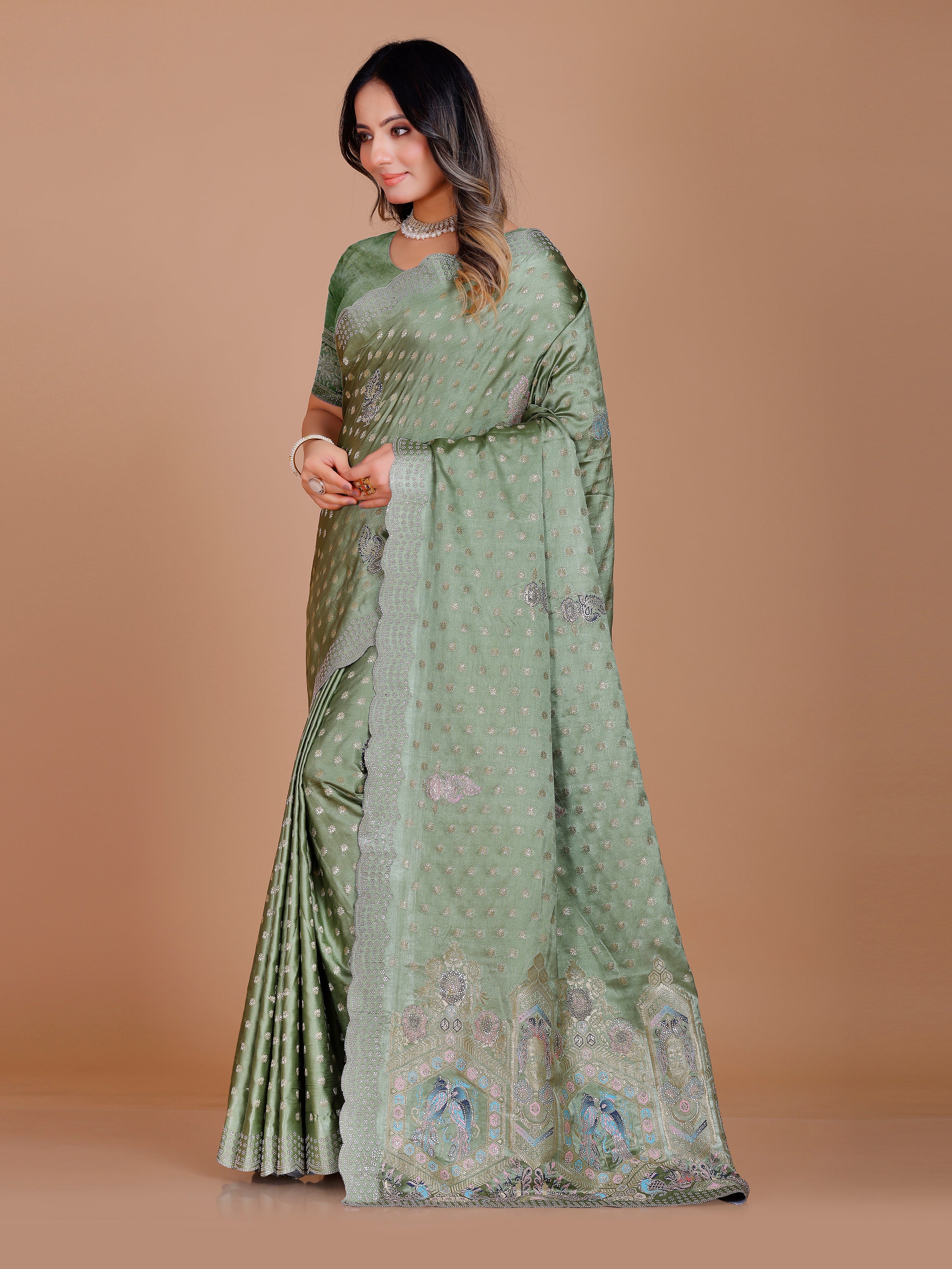 Anamika Saree
