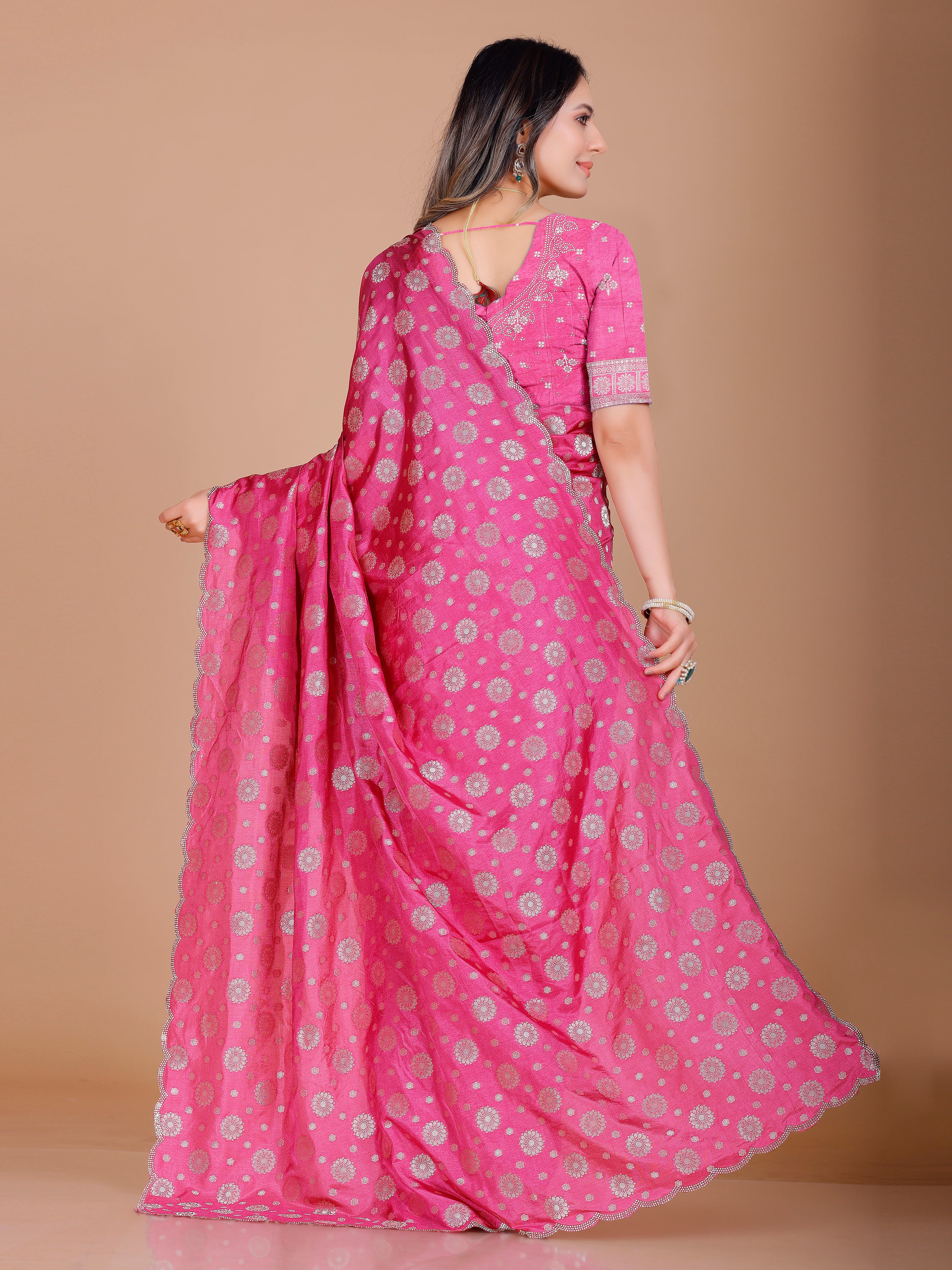 Tashi Saree