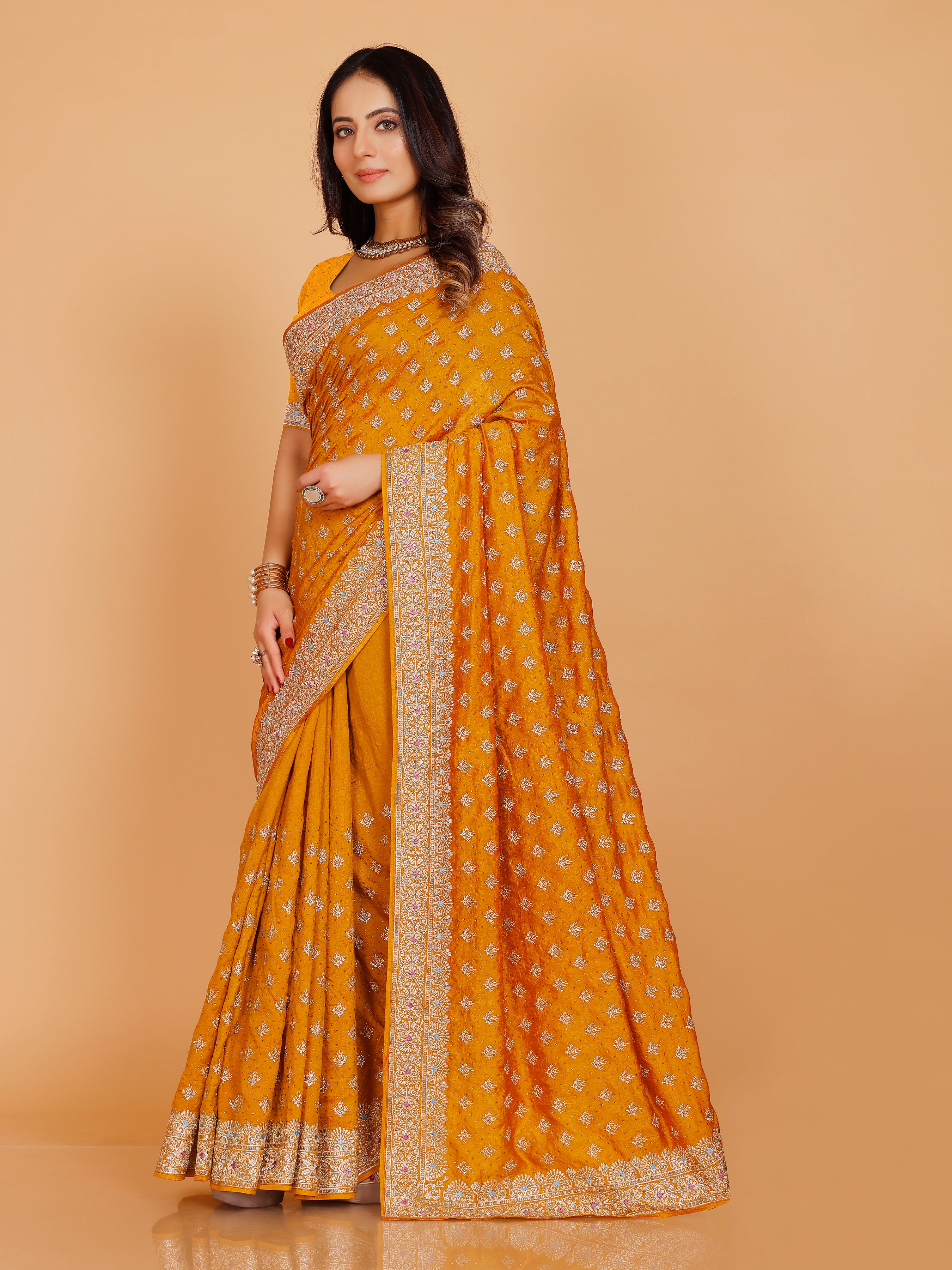 Aarohi Saree - Roop Darshan