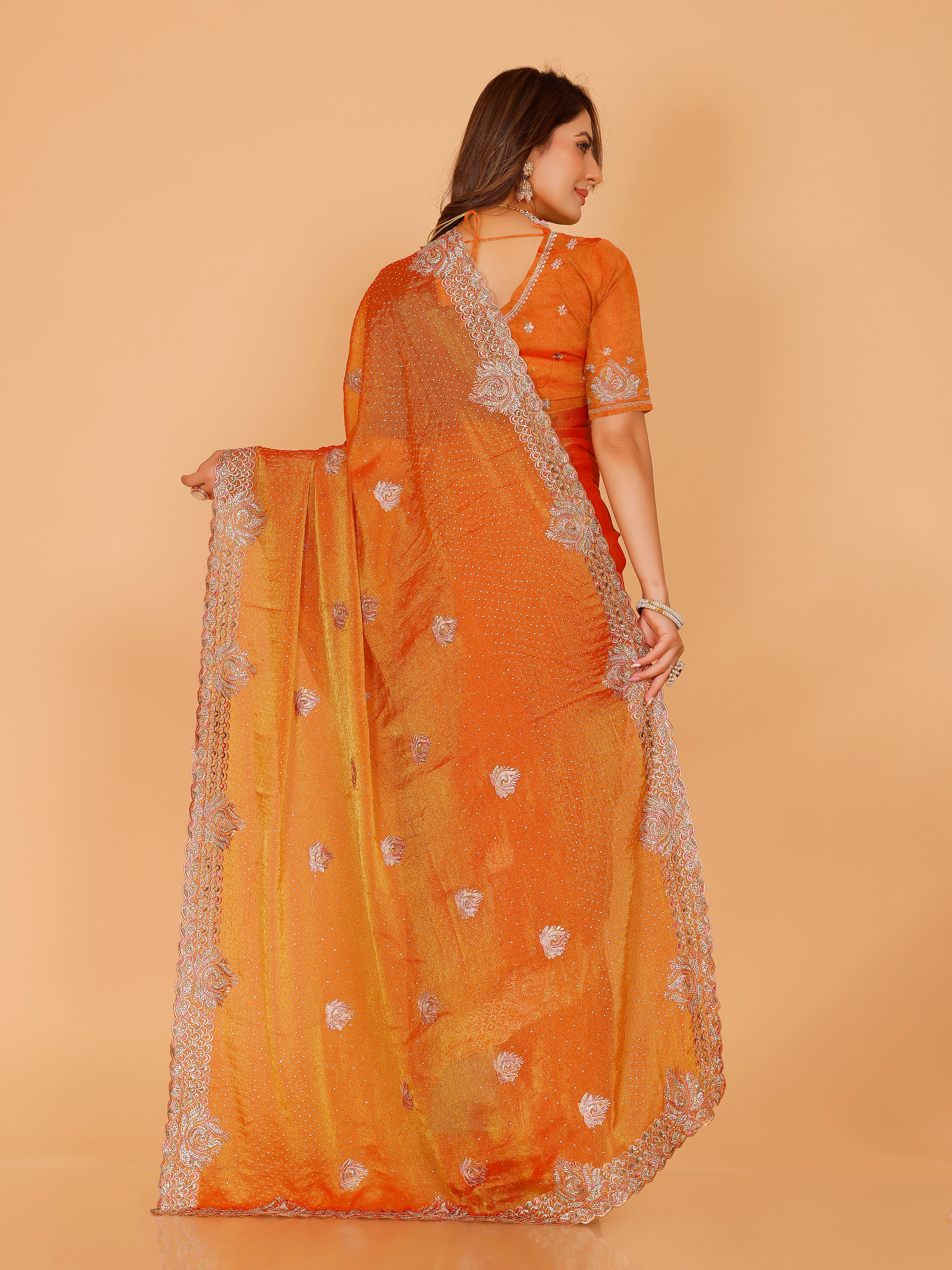 Saavi Saree