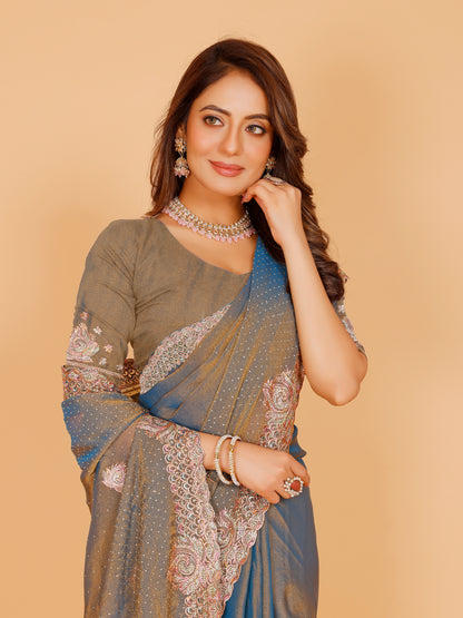 Saavi Saree