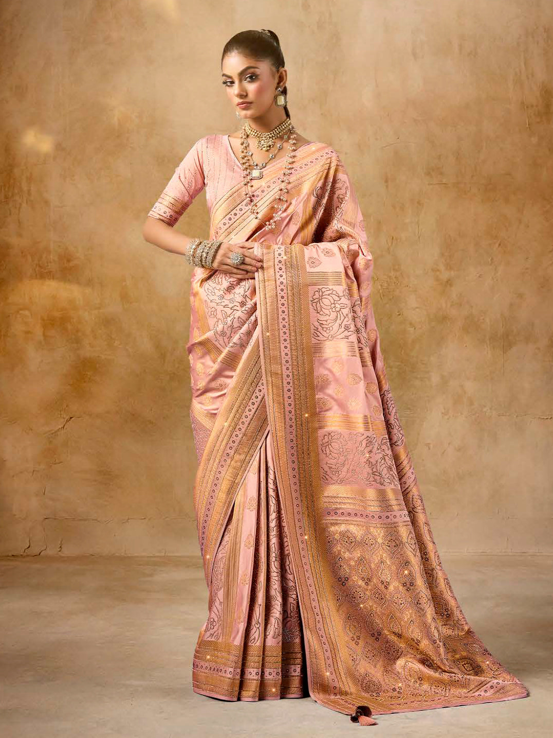 Rashi Saree