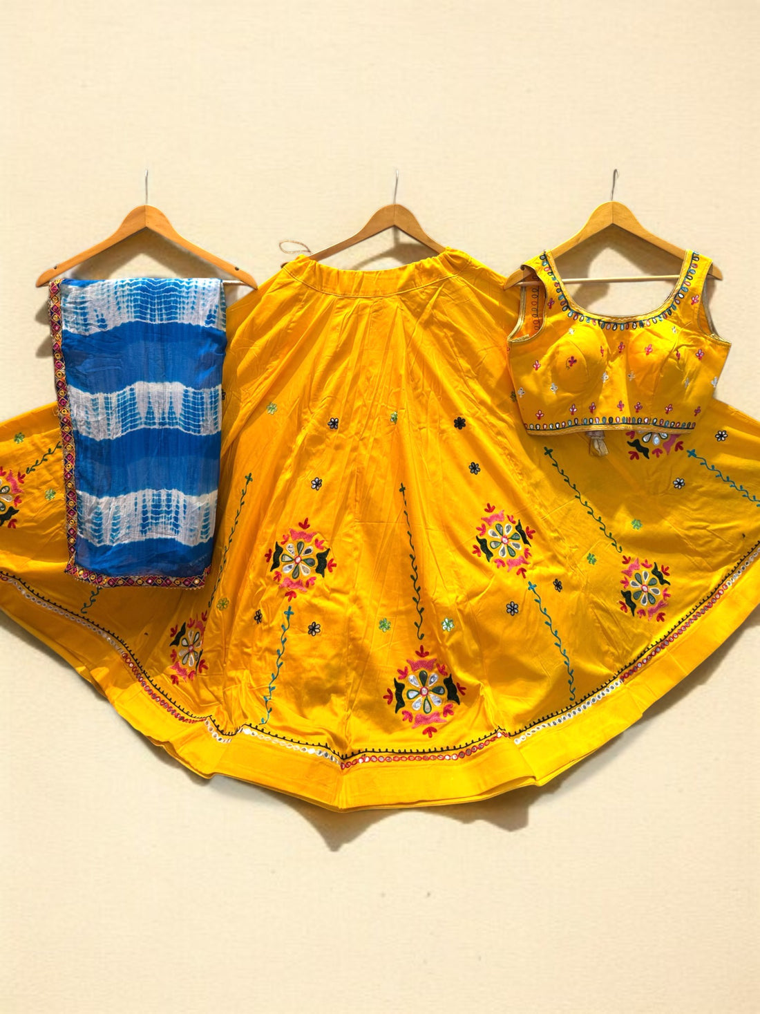 Sanaya Chaniya Choli
