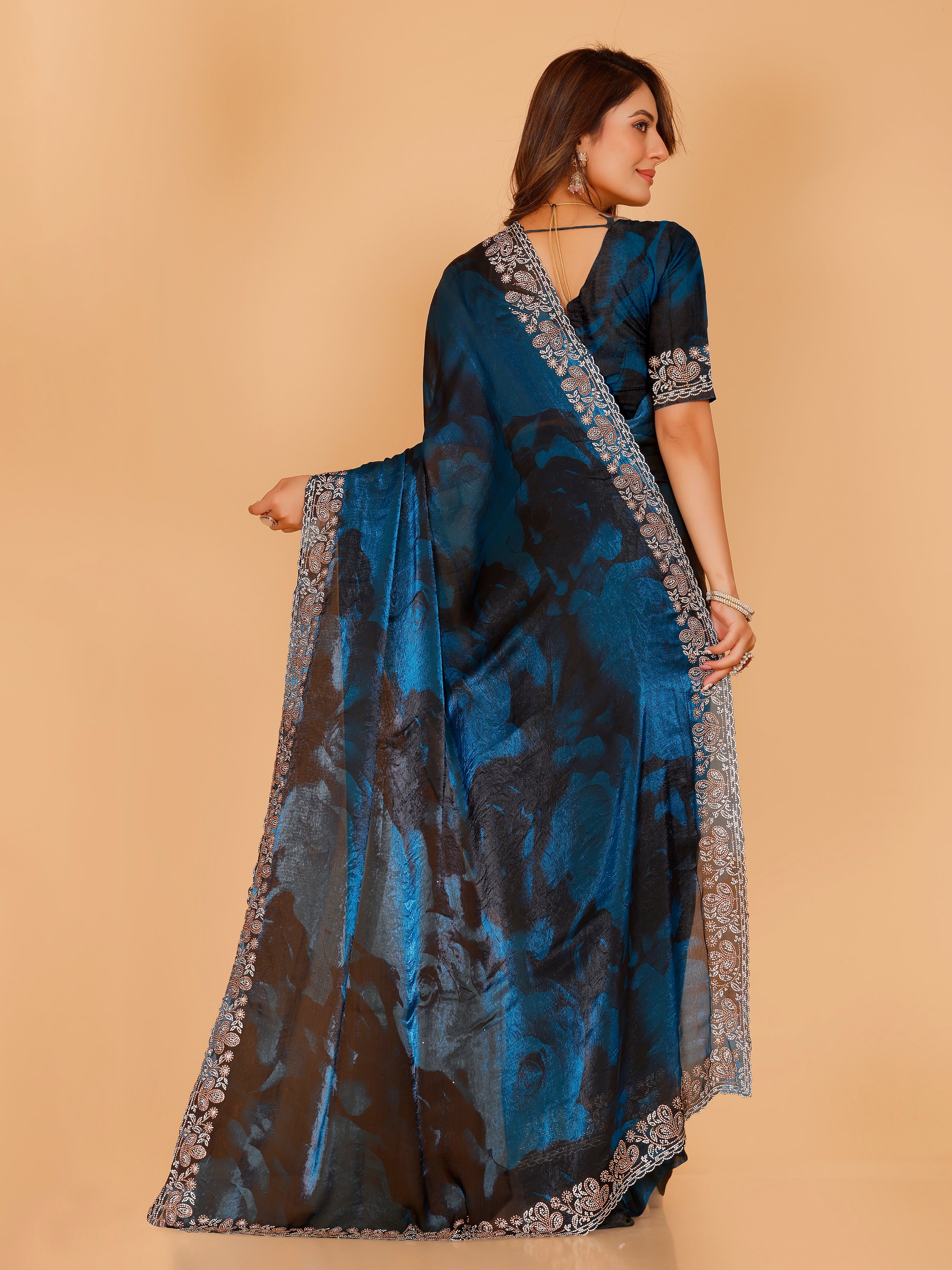Aavya Saree