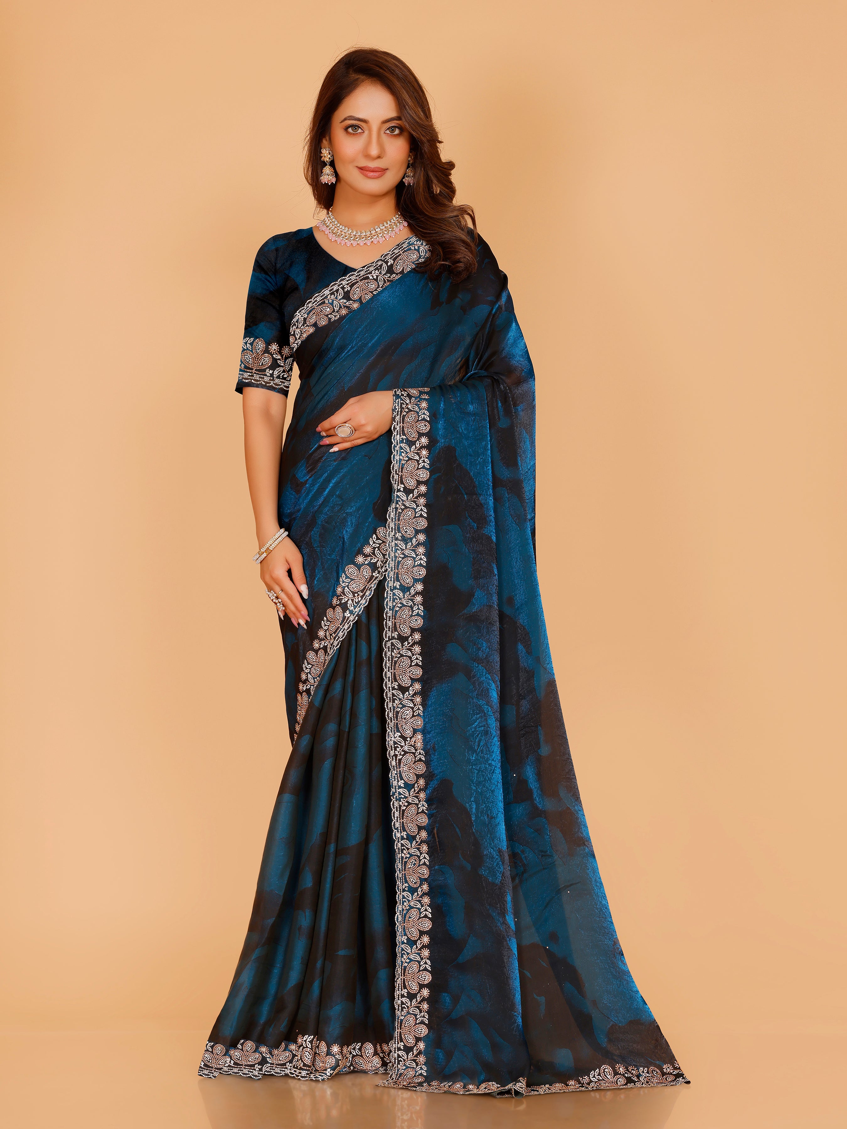 Aavya Saree