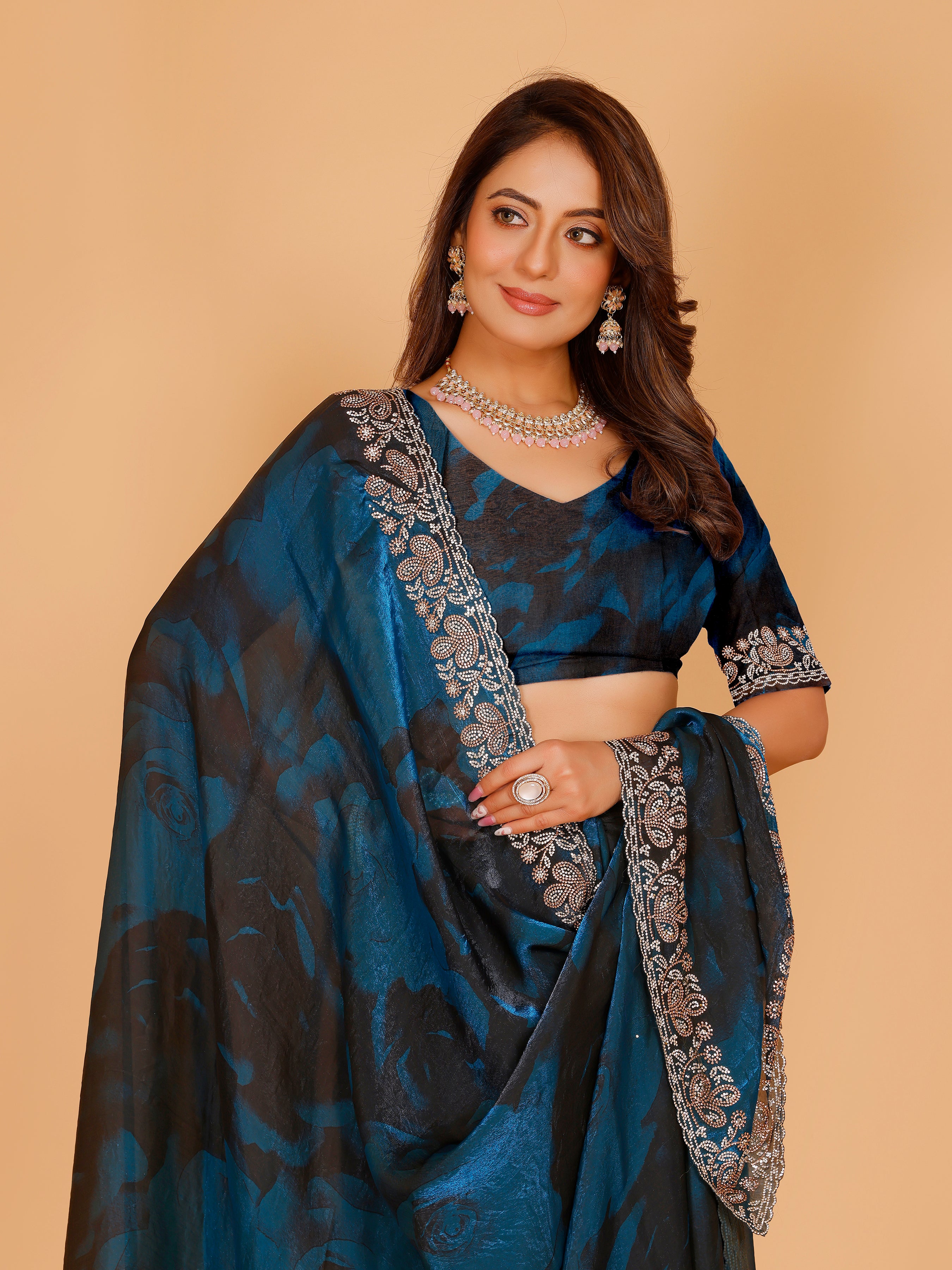 Aavya Saree