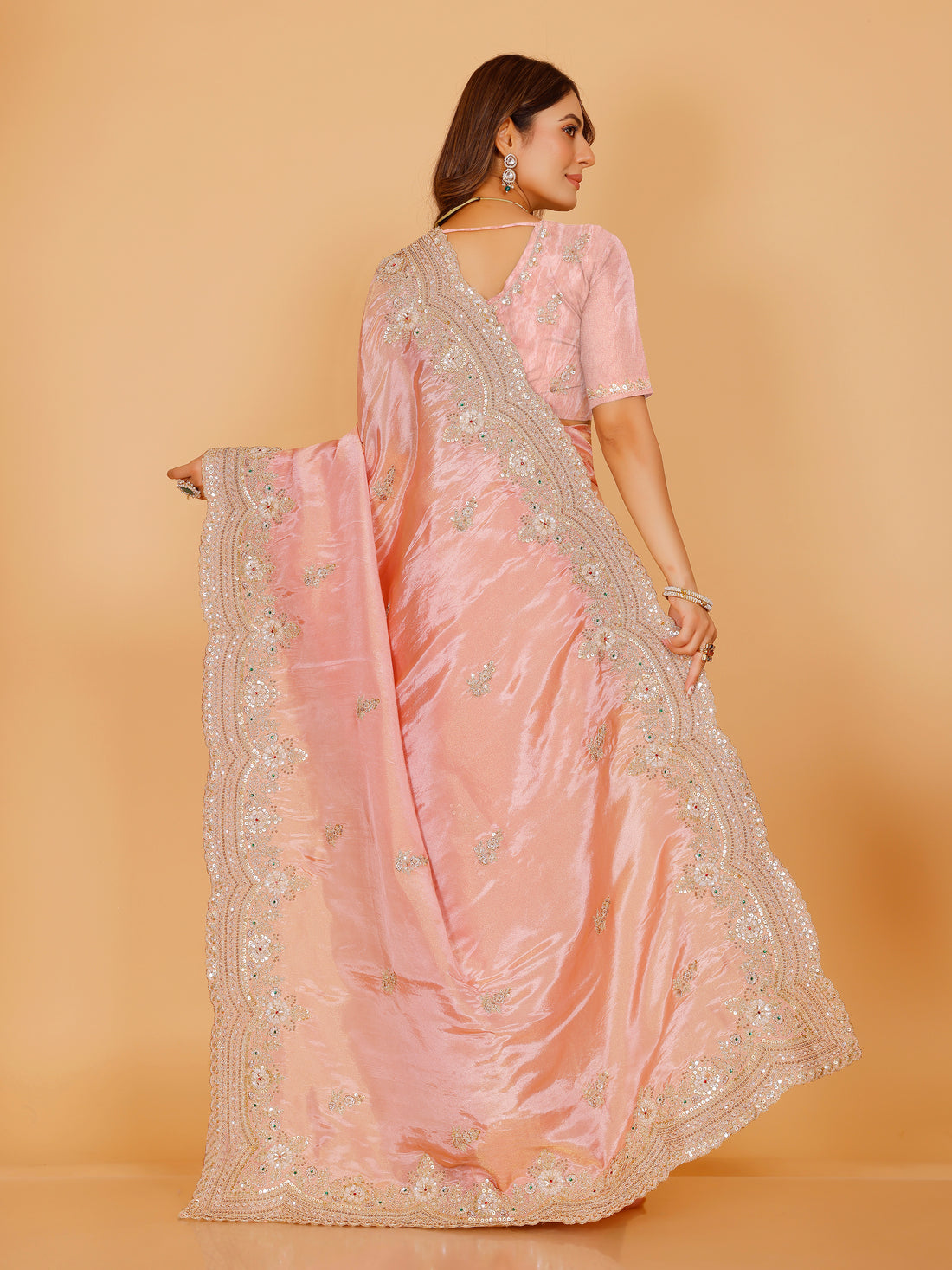 Harini Saree