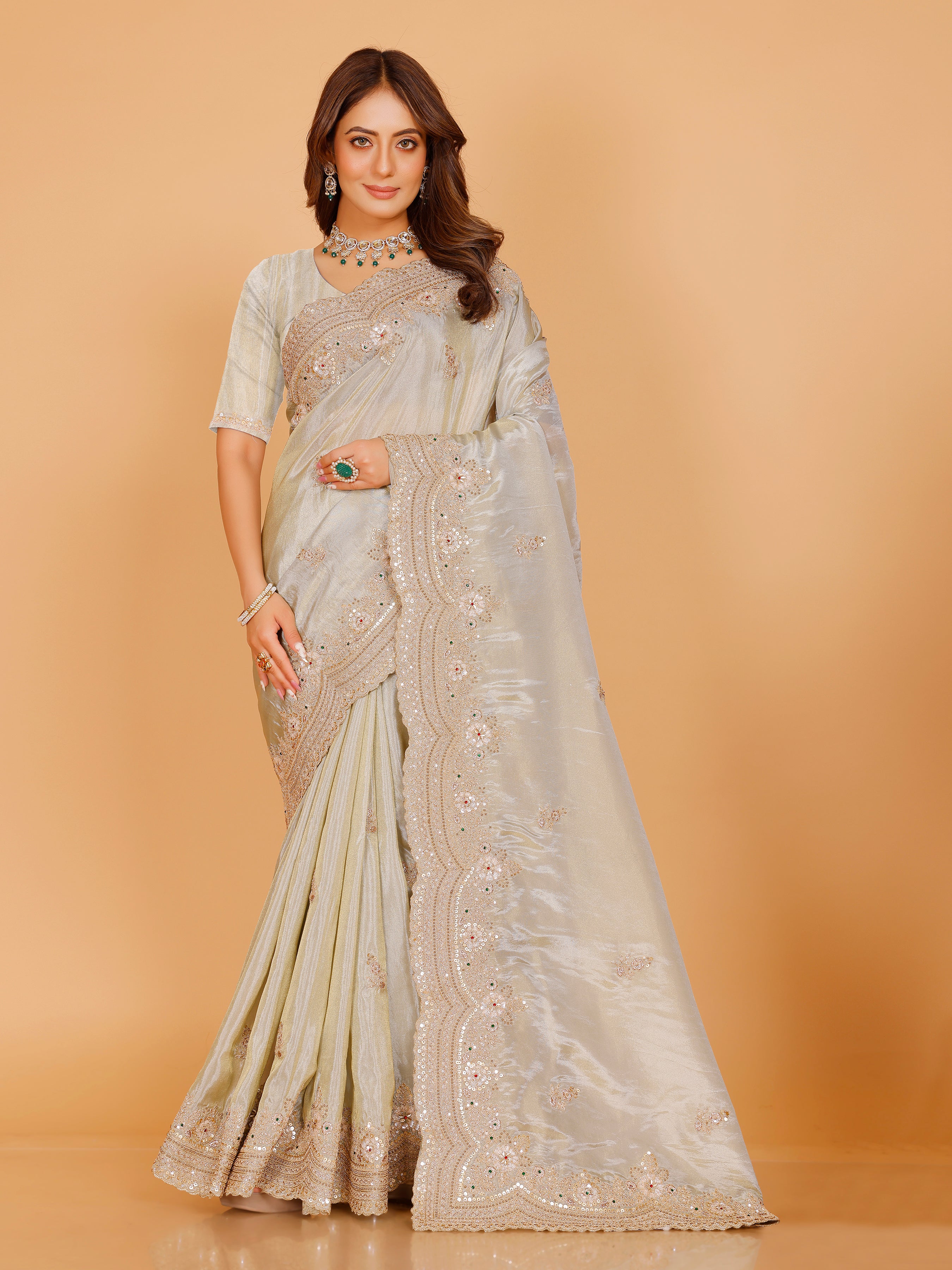 Harini Saree
