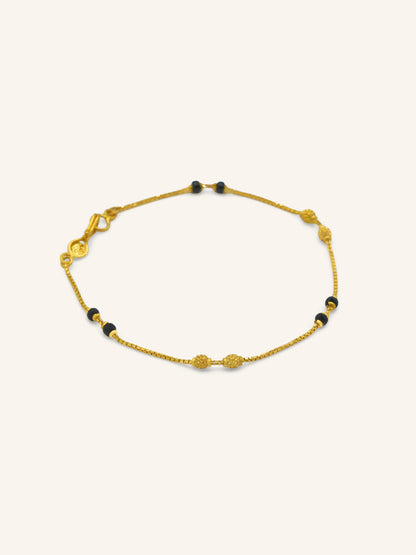 22ct Gold Black Bead Bracelet