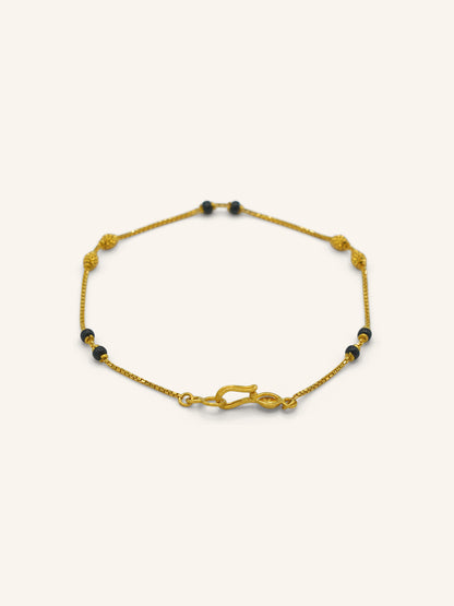 22ct Gold Black Bead Bracelet