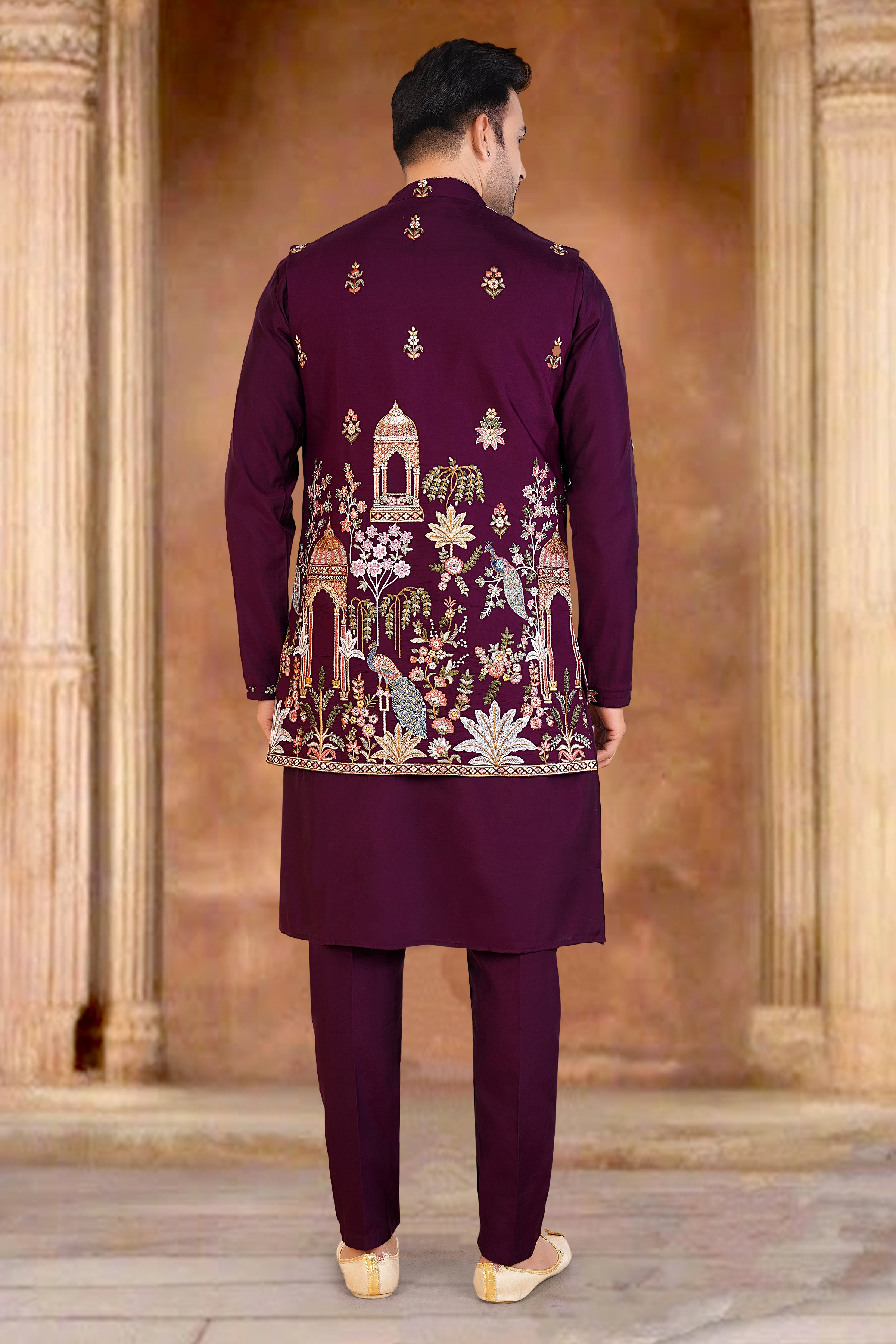 Mens Kurta Set With Jacket - Roop Darshan