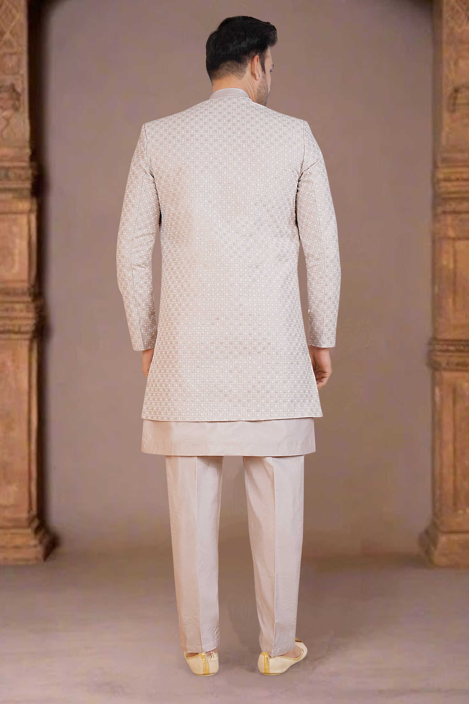 Mens Kurta Set With Jacket - Roop Darshan