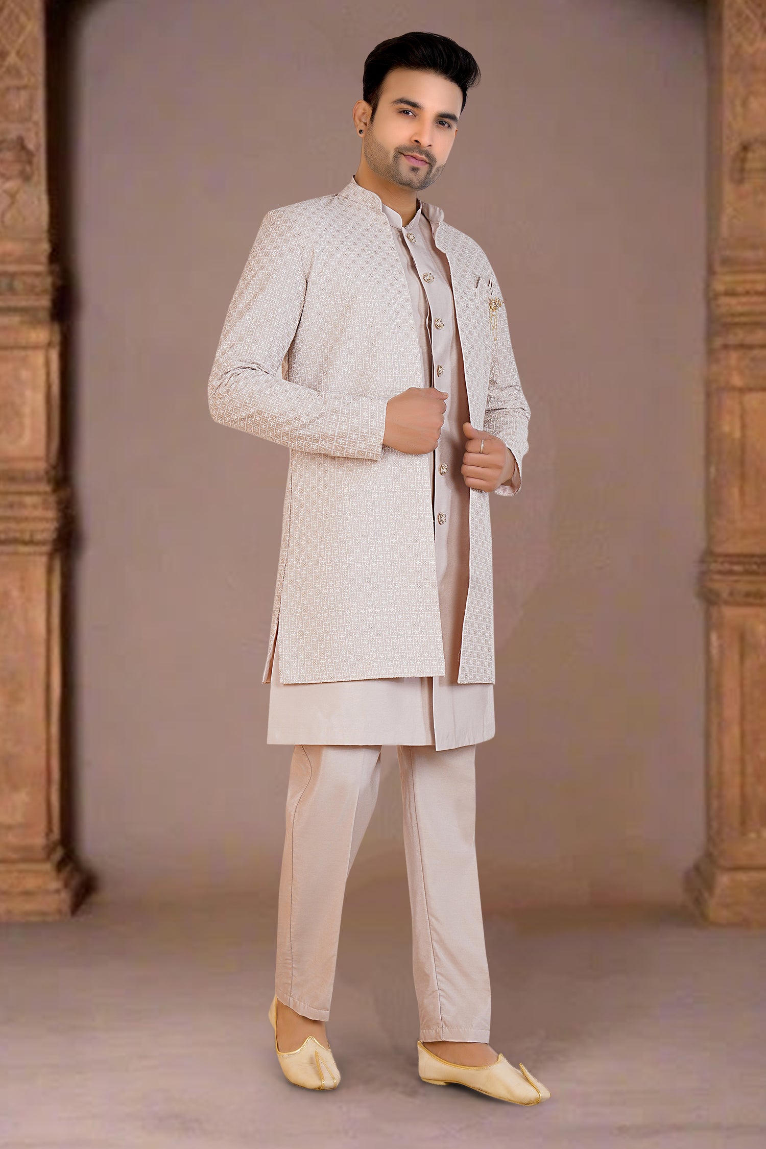 Mens Kurta Set With Jacket - Roop Darshan