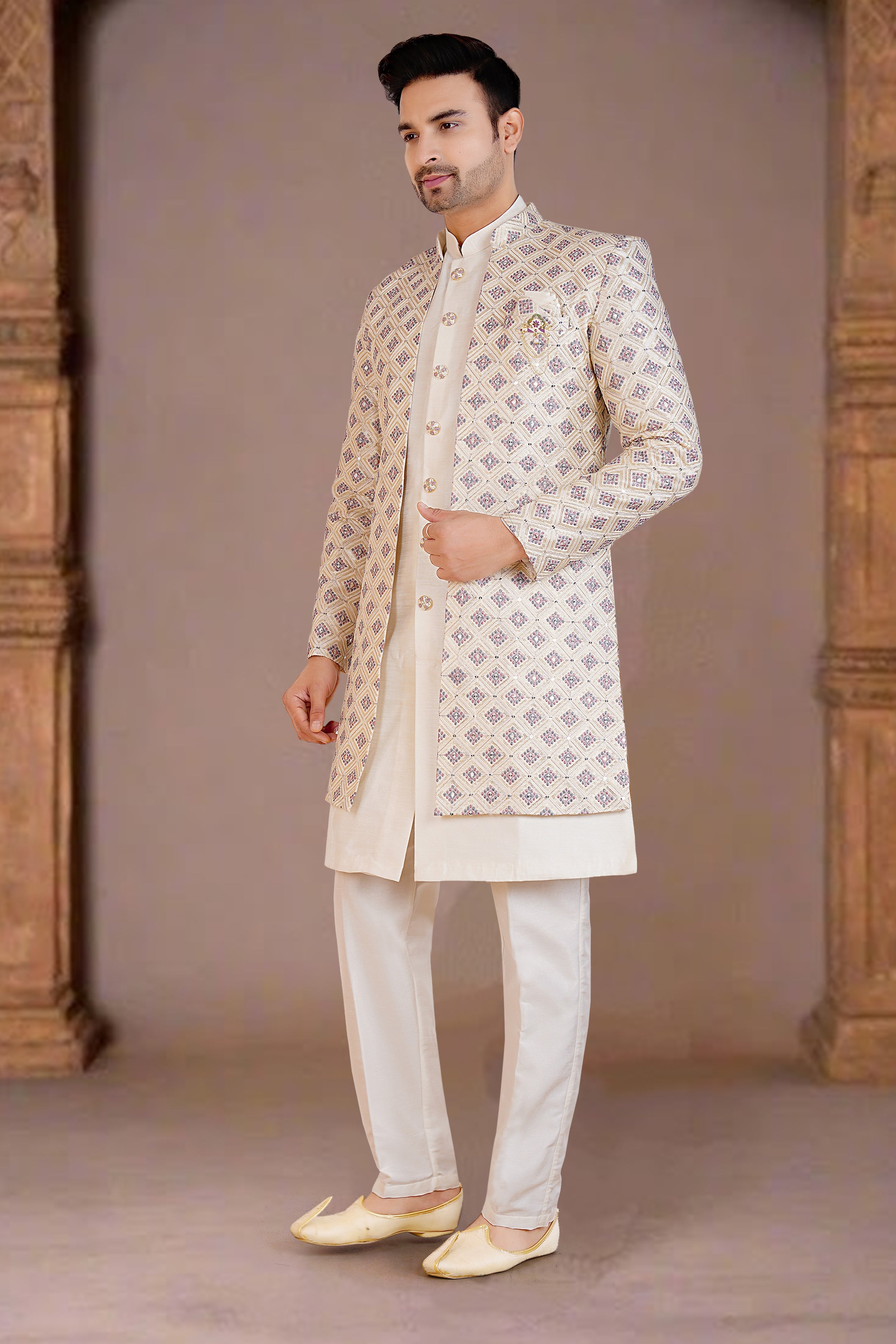 Mens Kurta Set With Jacket - Roop Darshan
