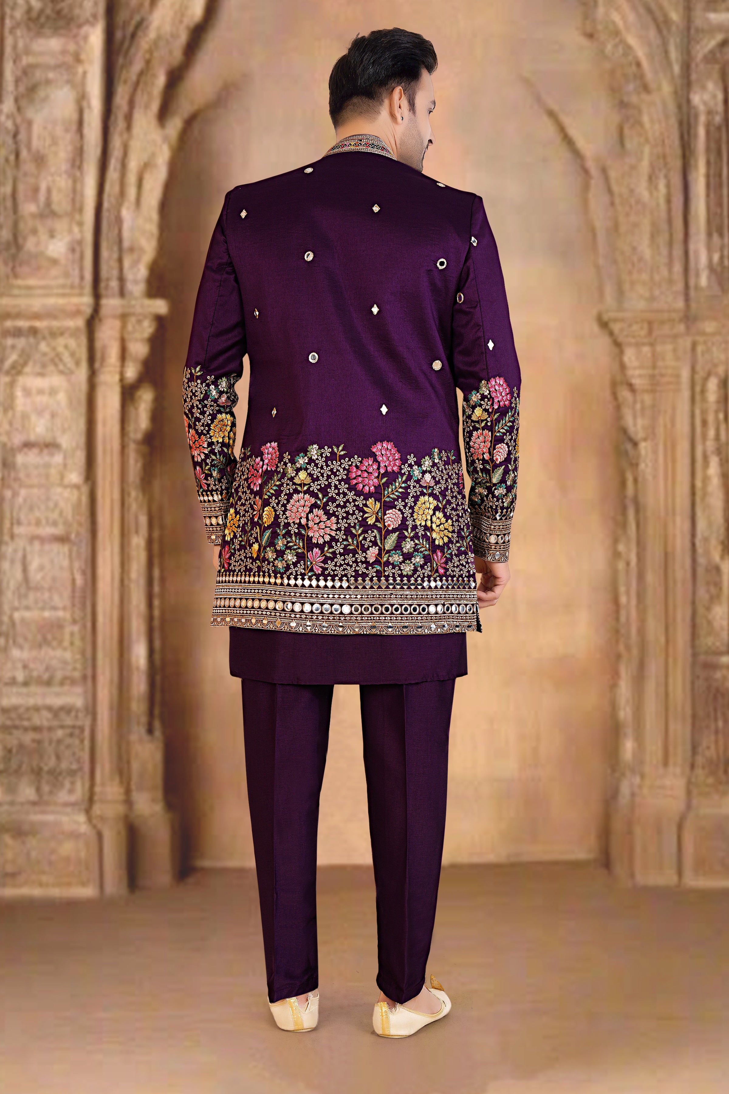 Mens Kurta Set With Jacket - Roop Darshan
