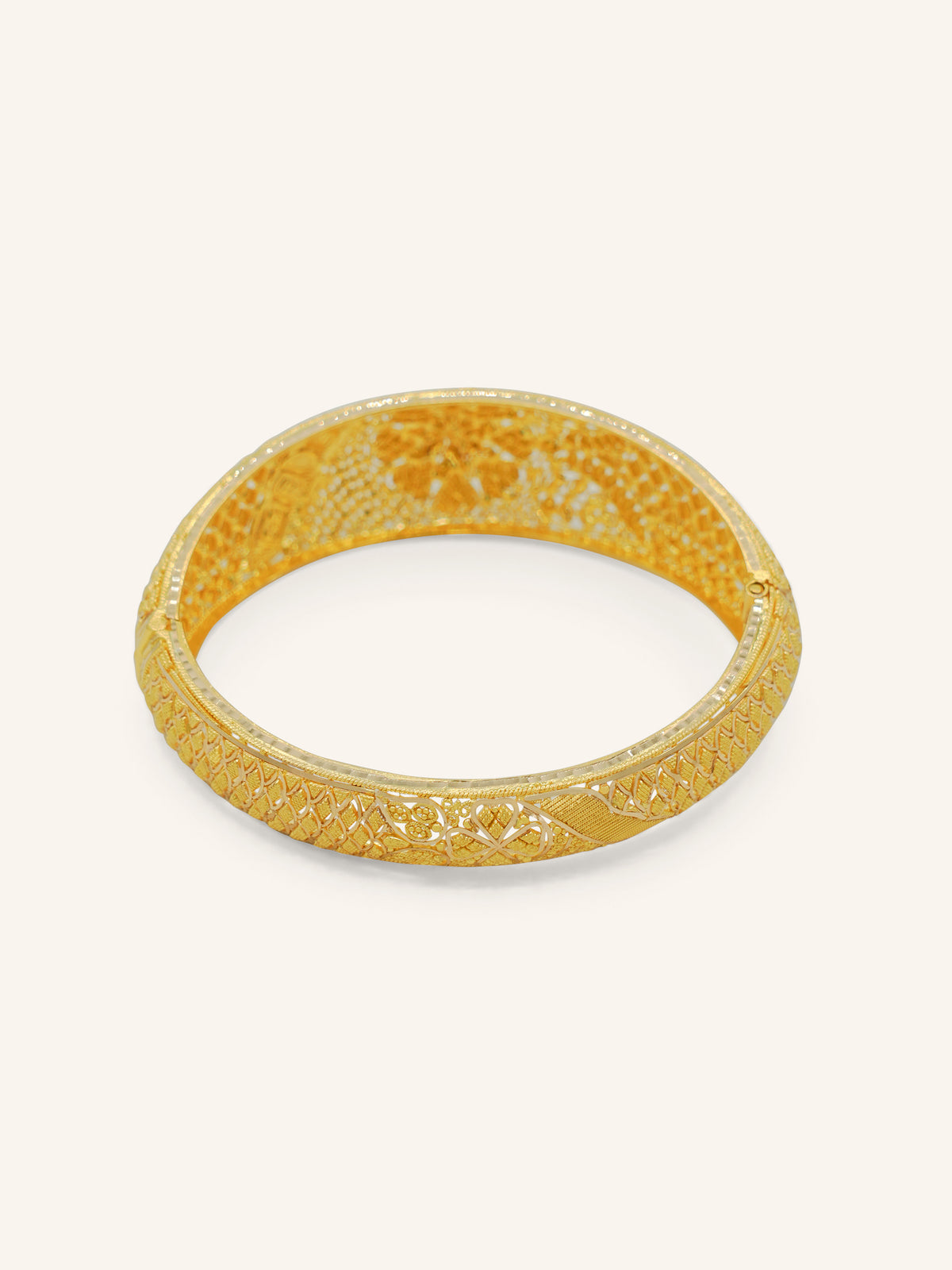 22ct Gold Screw Bangle