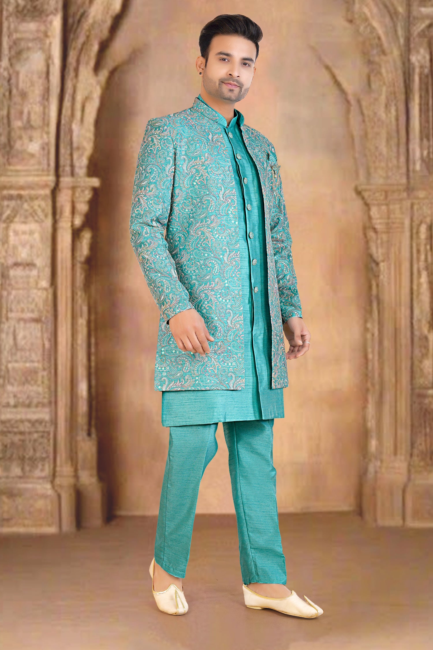 Mens Kurta Set With Jacket - Roop Darshan