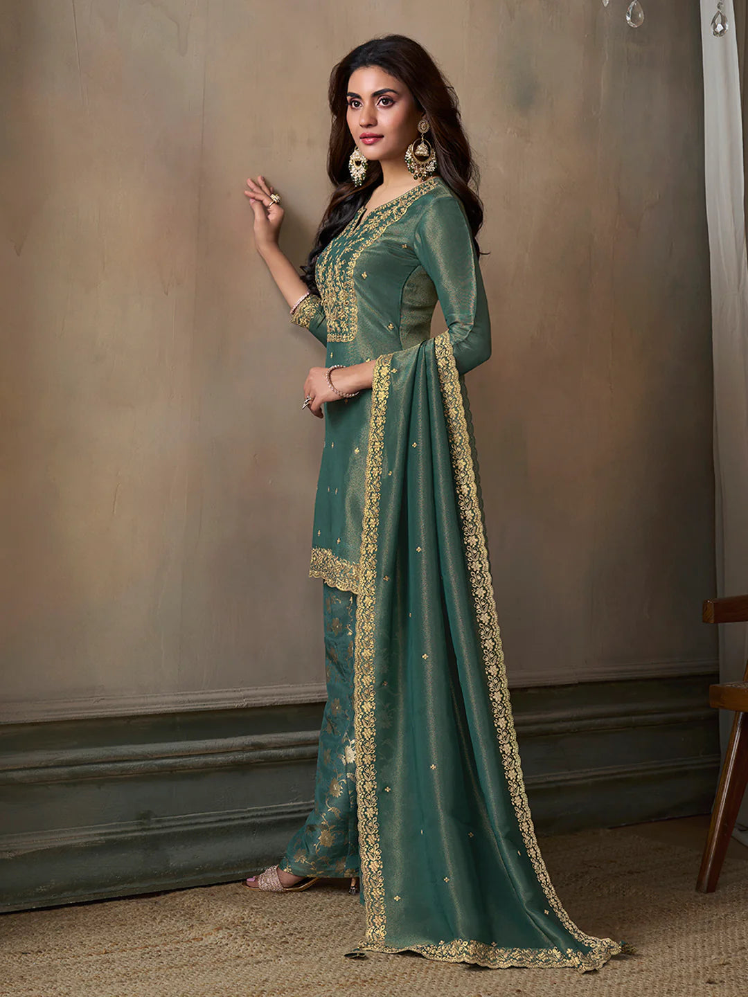 Naysa Palazzo Suit - Roop Darshan