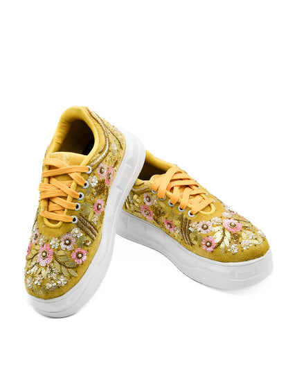 Ladies Fancy Shoes - Roop Darshan