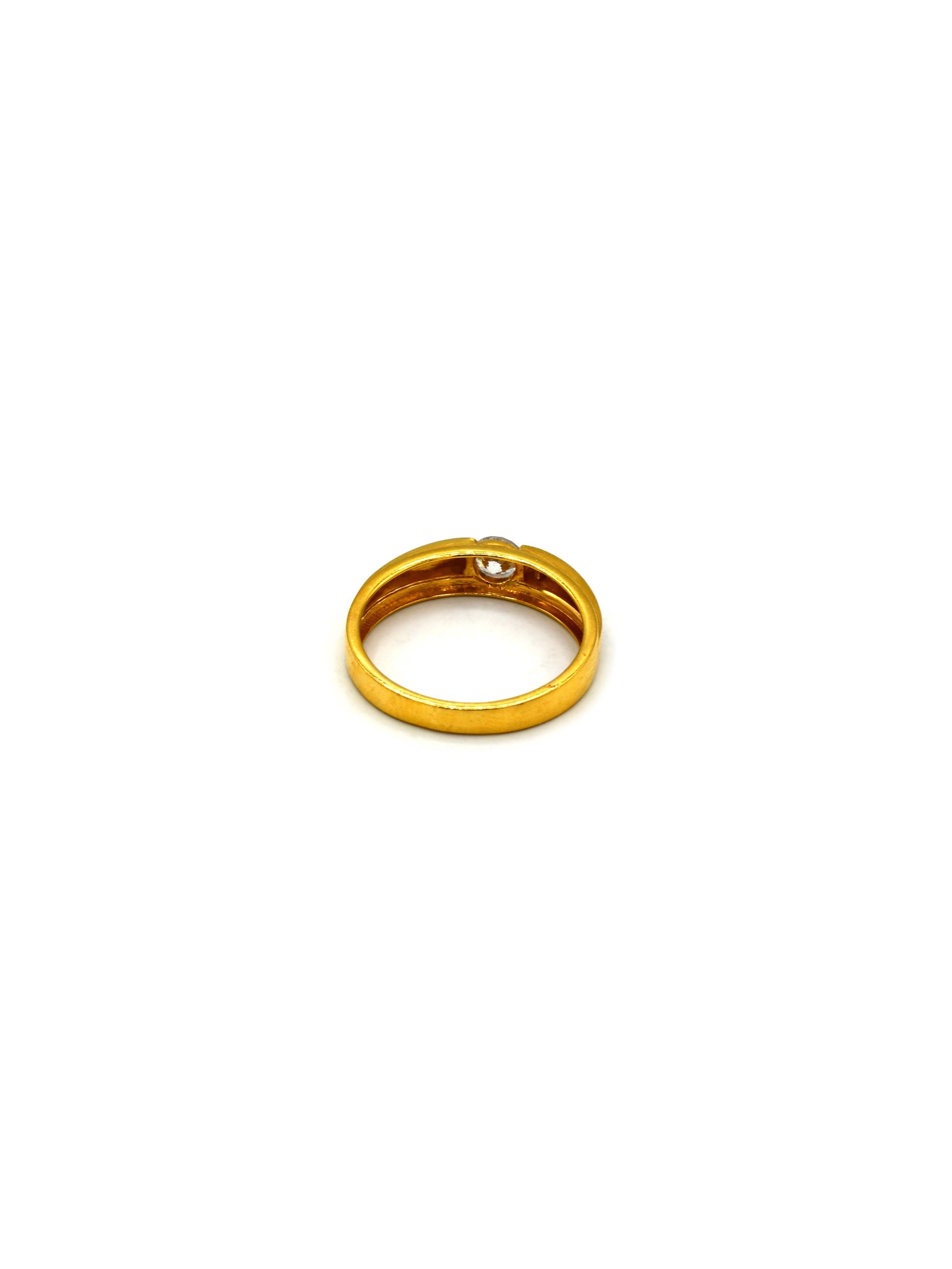 22Ct Gold CZ Ladies Ring