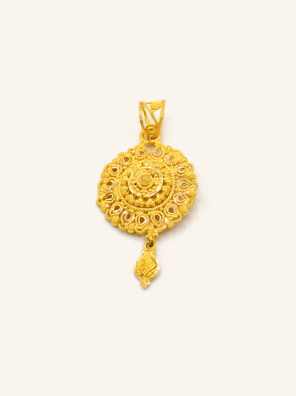 22ct Gold Filligree Round Pendant 2.42 GMS