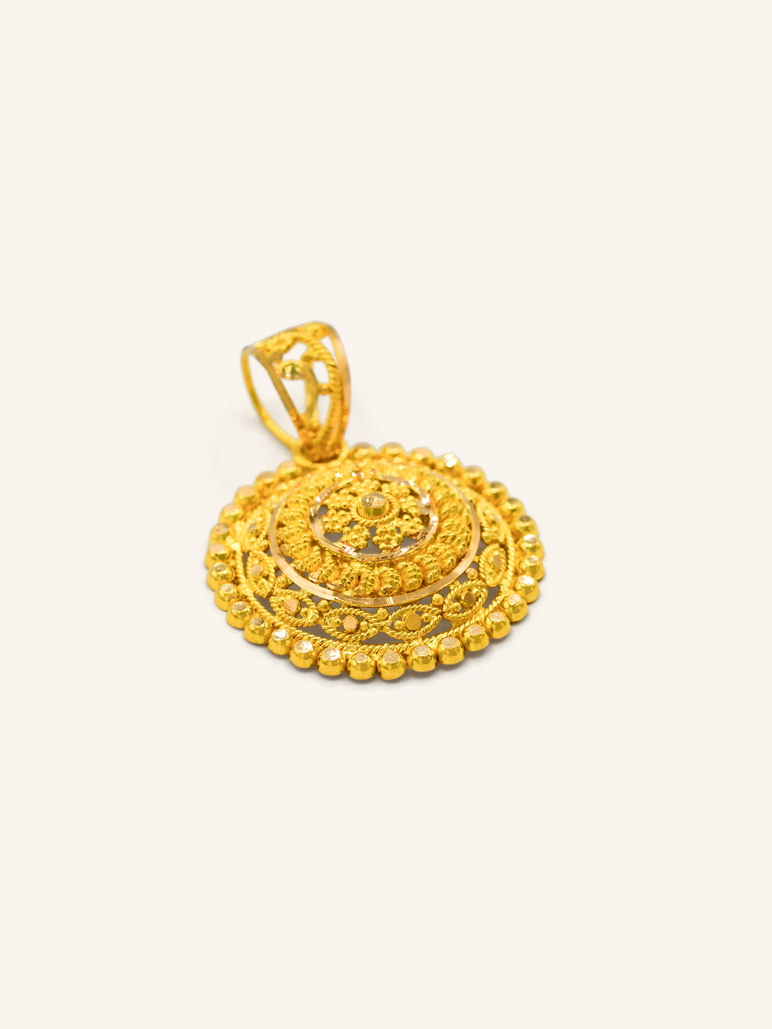 22ct Gold Filigree Pendant