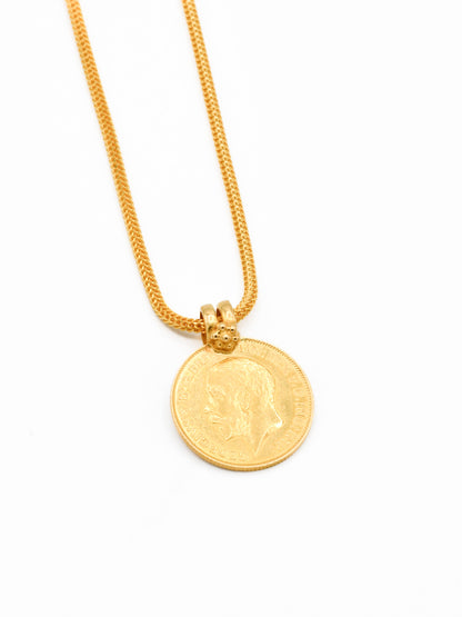 22ct Gold Half Sovereign Pendant - Roop Darshan