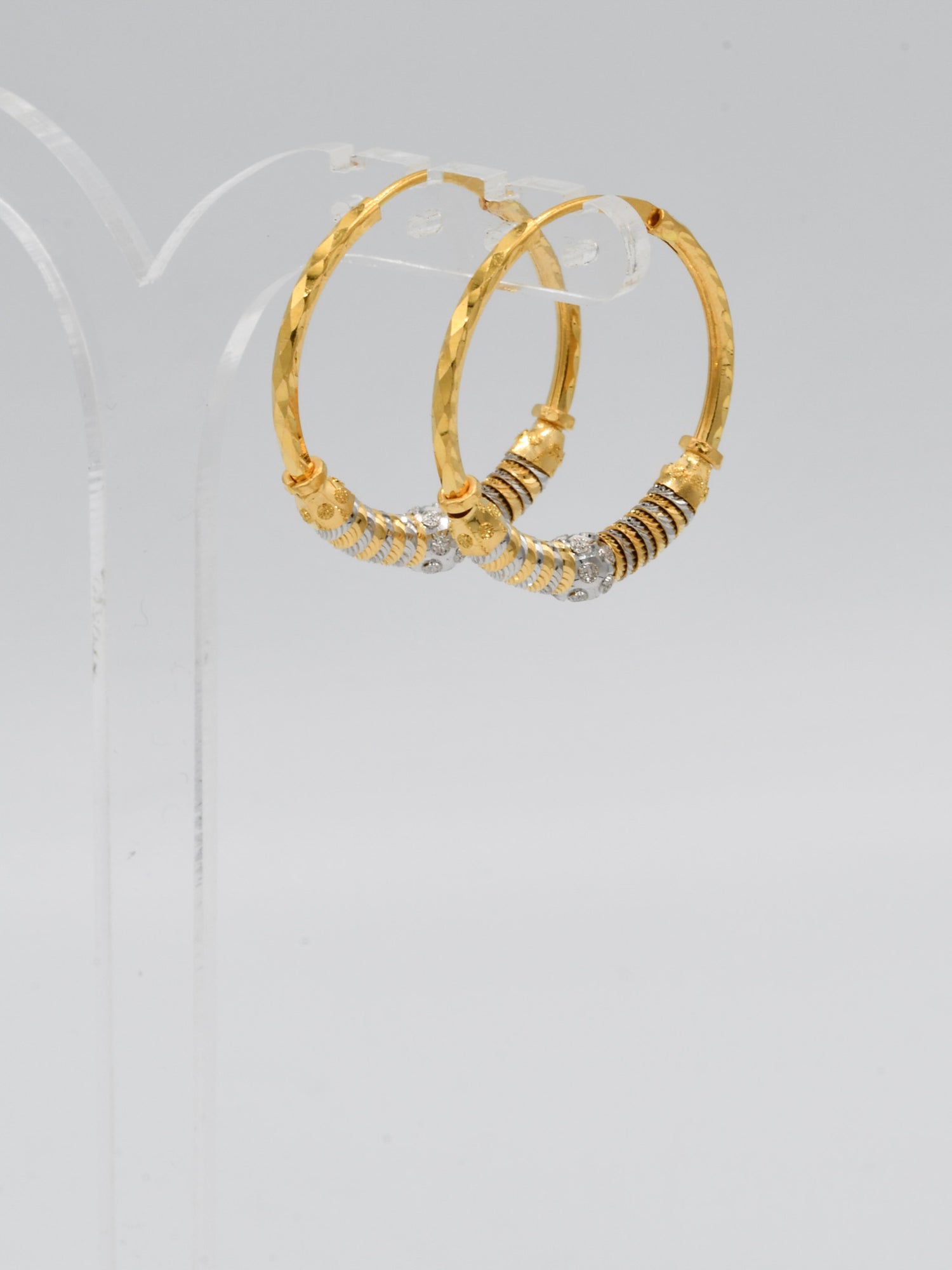 22ct Gold Two Tone Ball Bali