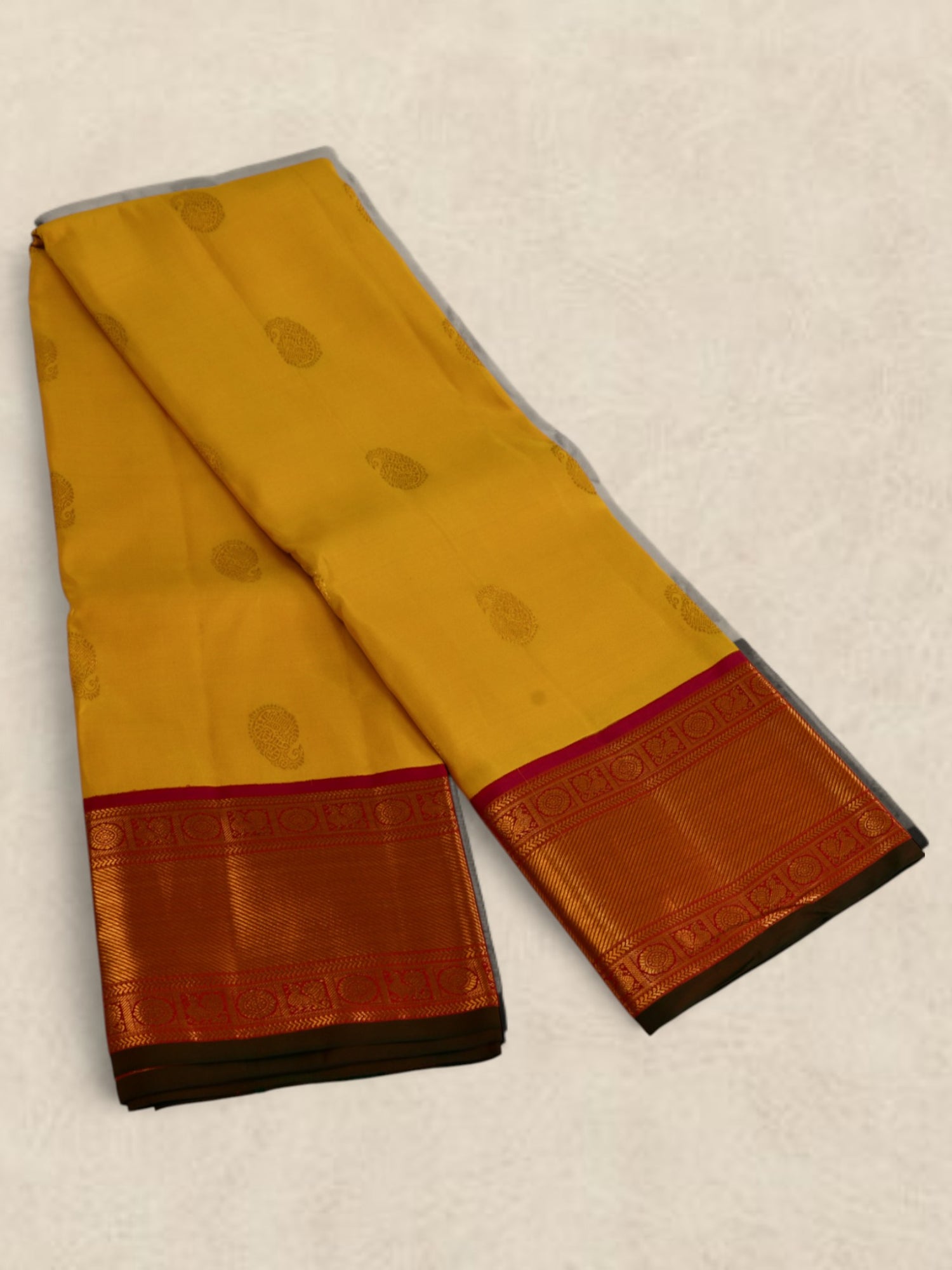 Nilam Pure Silk Saree
