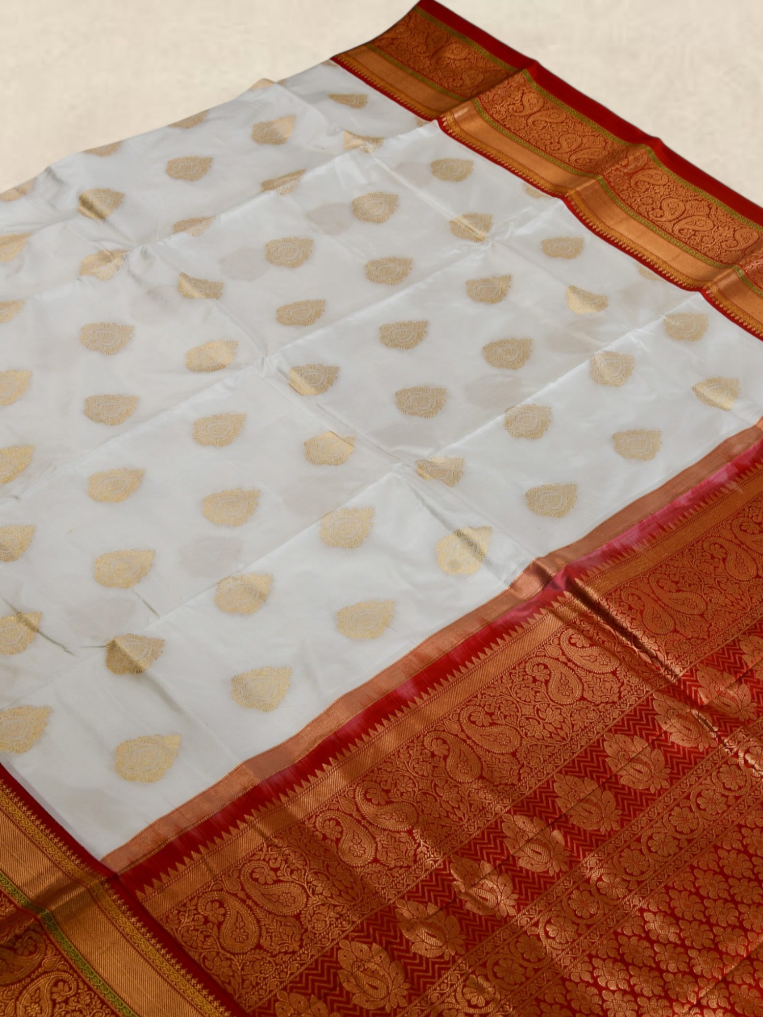Vandana Weaving Pure Silk Saree