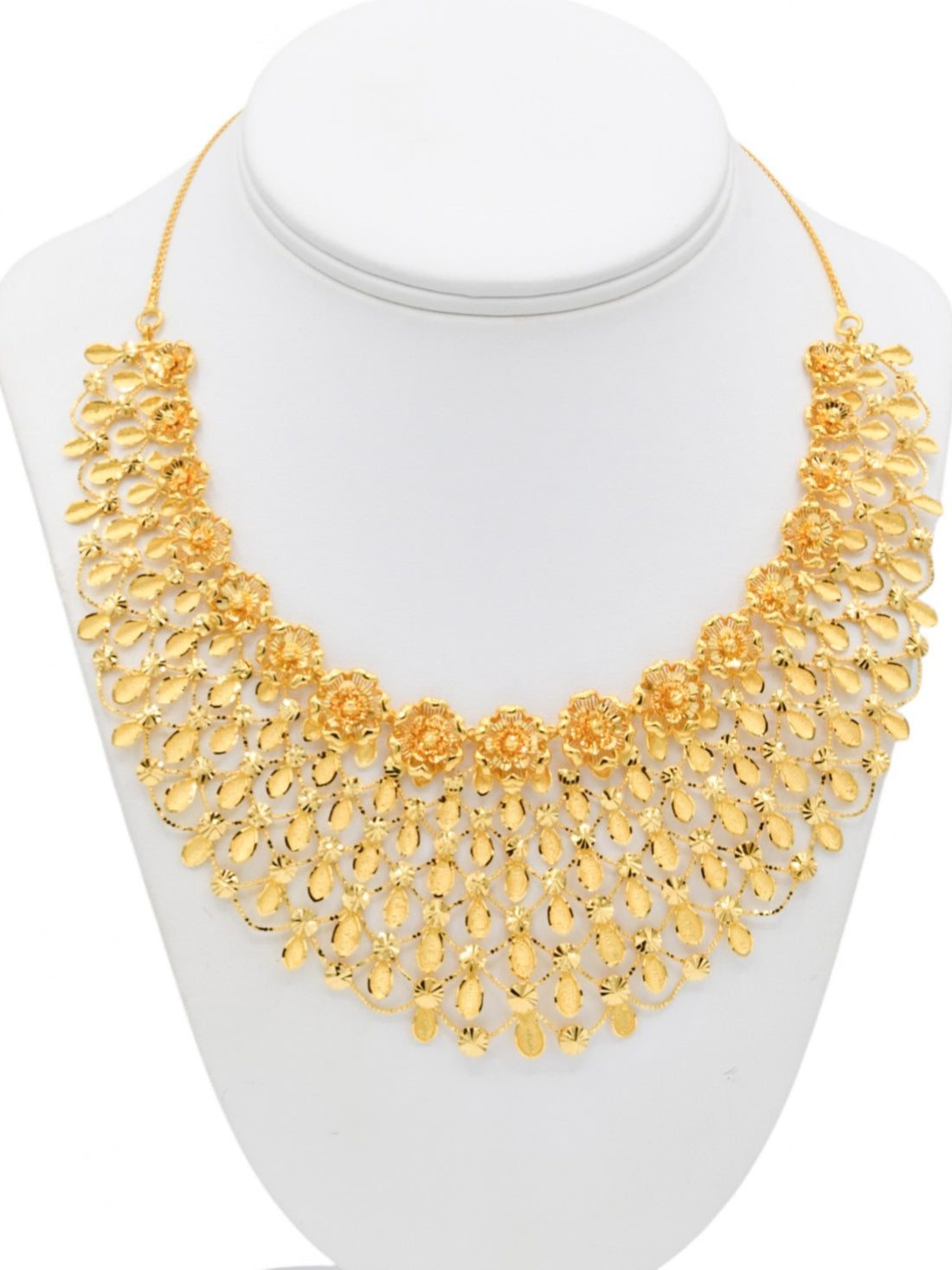 22ct Gold Necklace Set - Roop Darshan