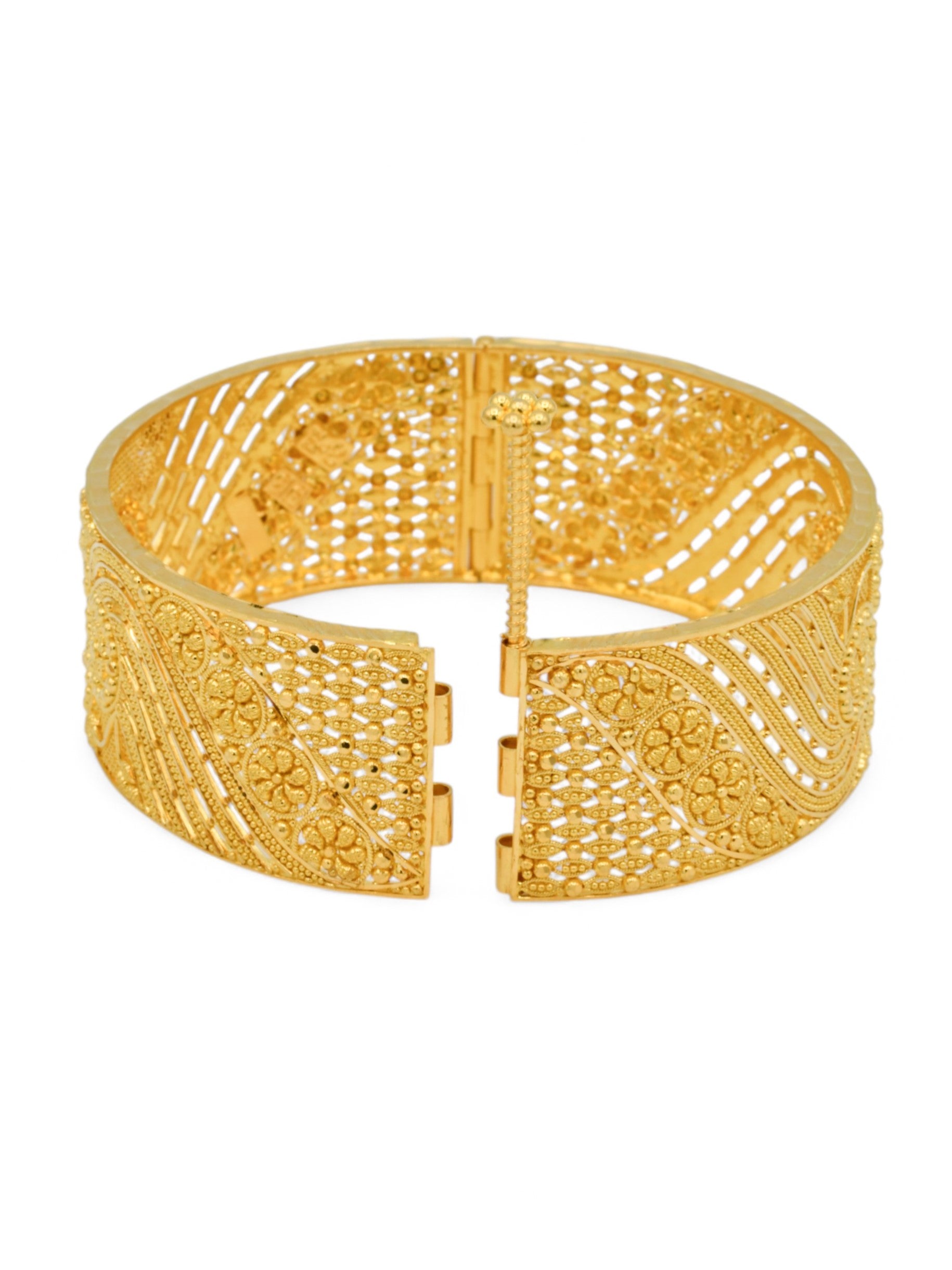 22ct Gold Filigree Screw Broad Patta Bangle - Roop Darshan