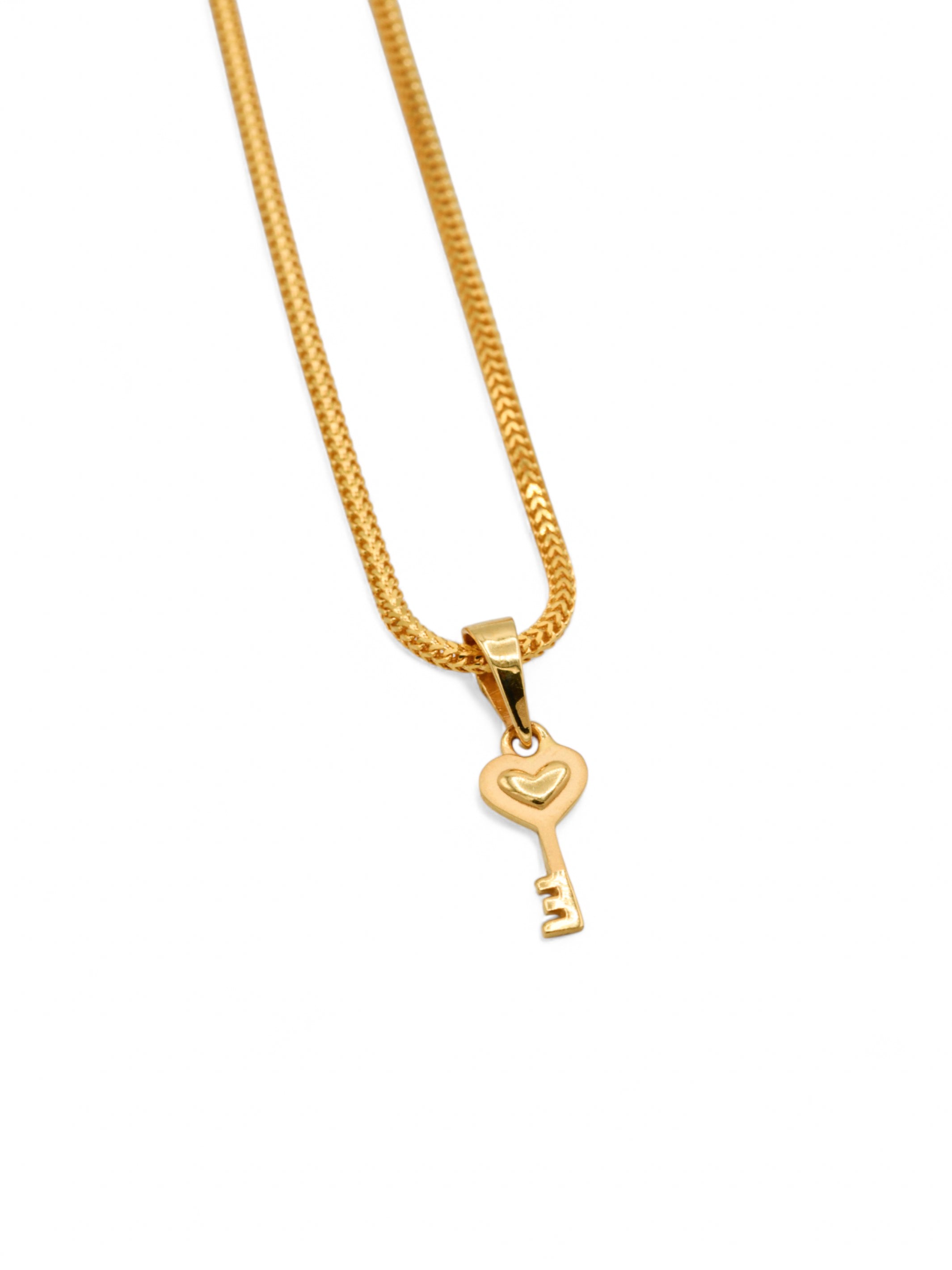 22ct Gold Key Pendant – Roop Darshan