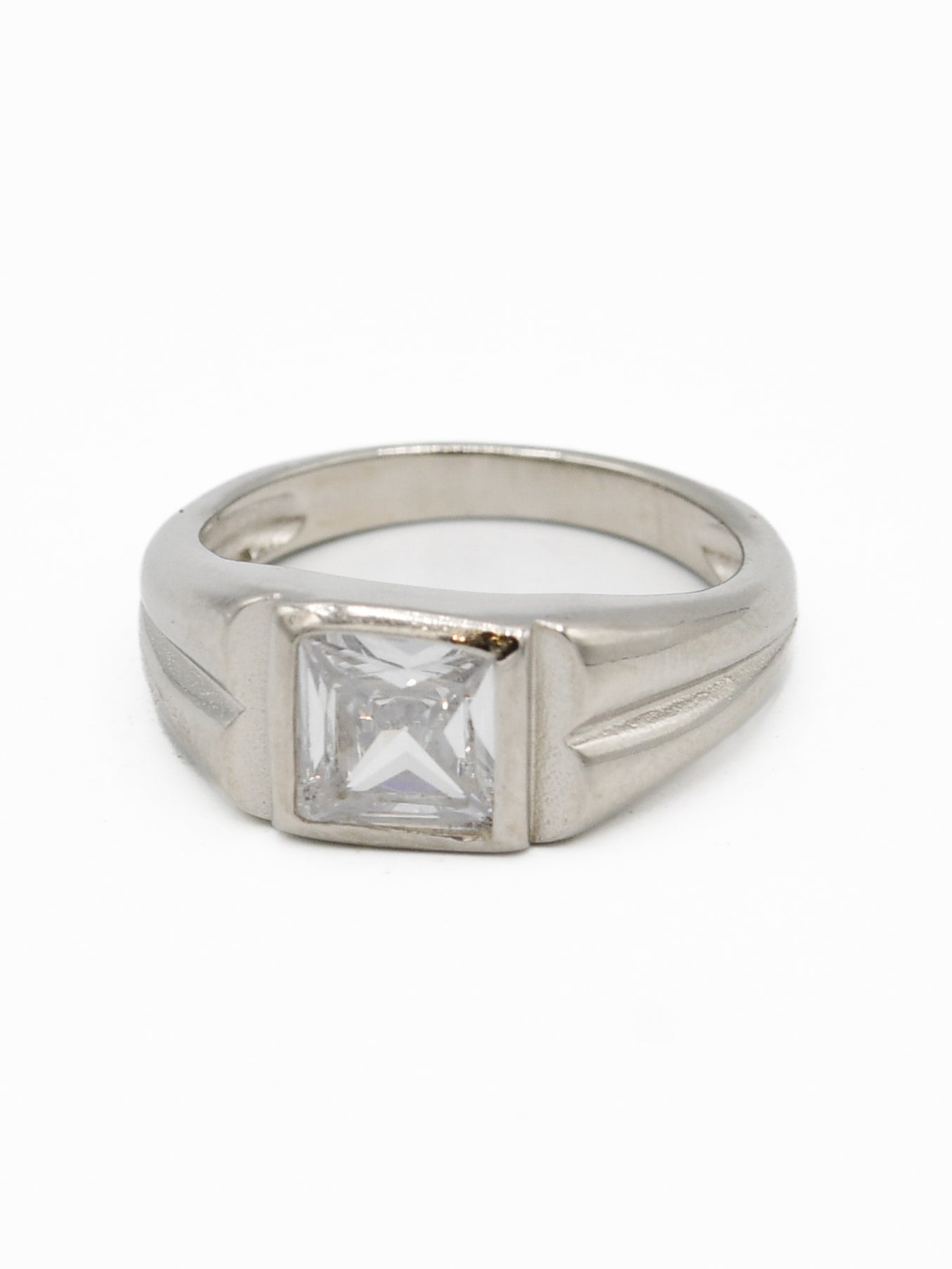 Silver White Stone Baby Ring - Roop Darshan