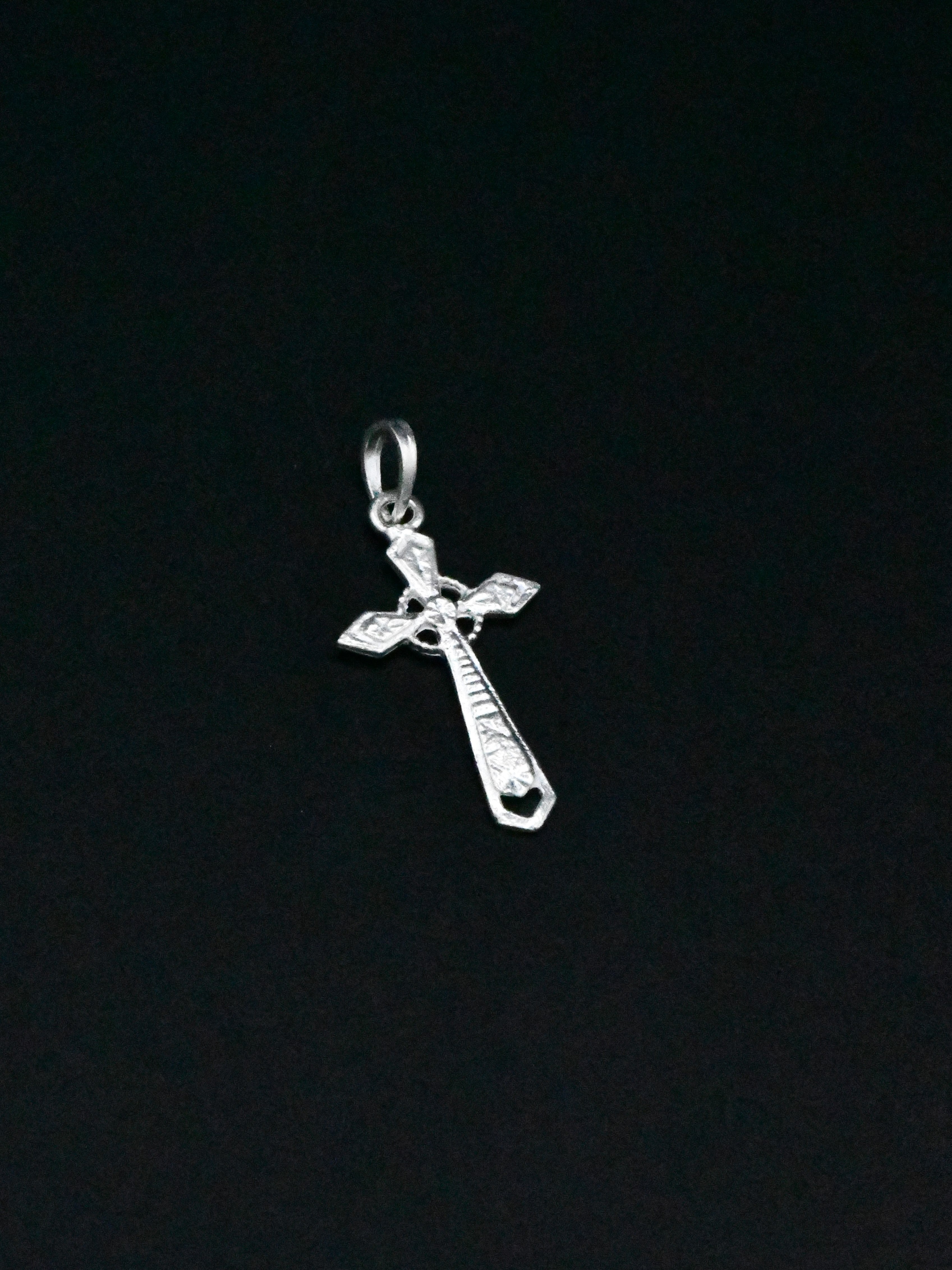 Silver Cross Pendant - Roop Darshan