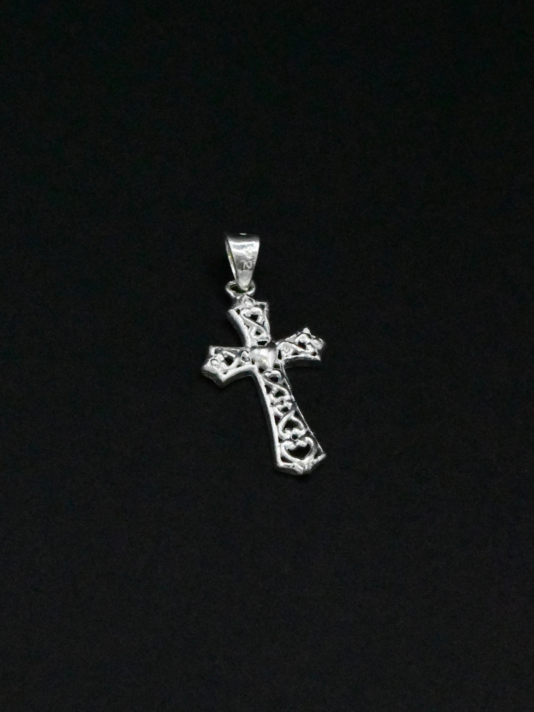 Silver Cross Pendant - Roop Darshan