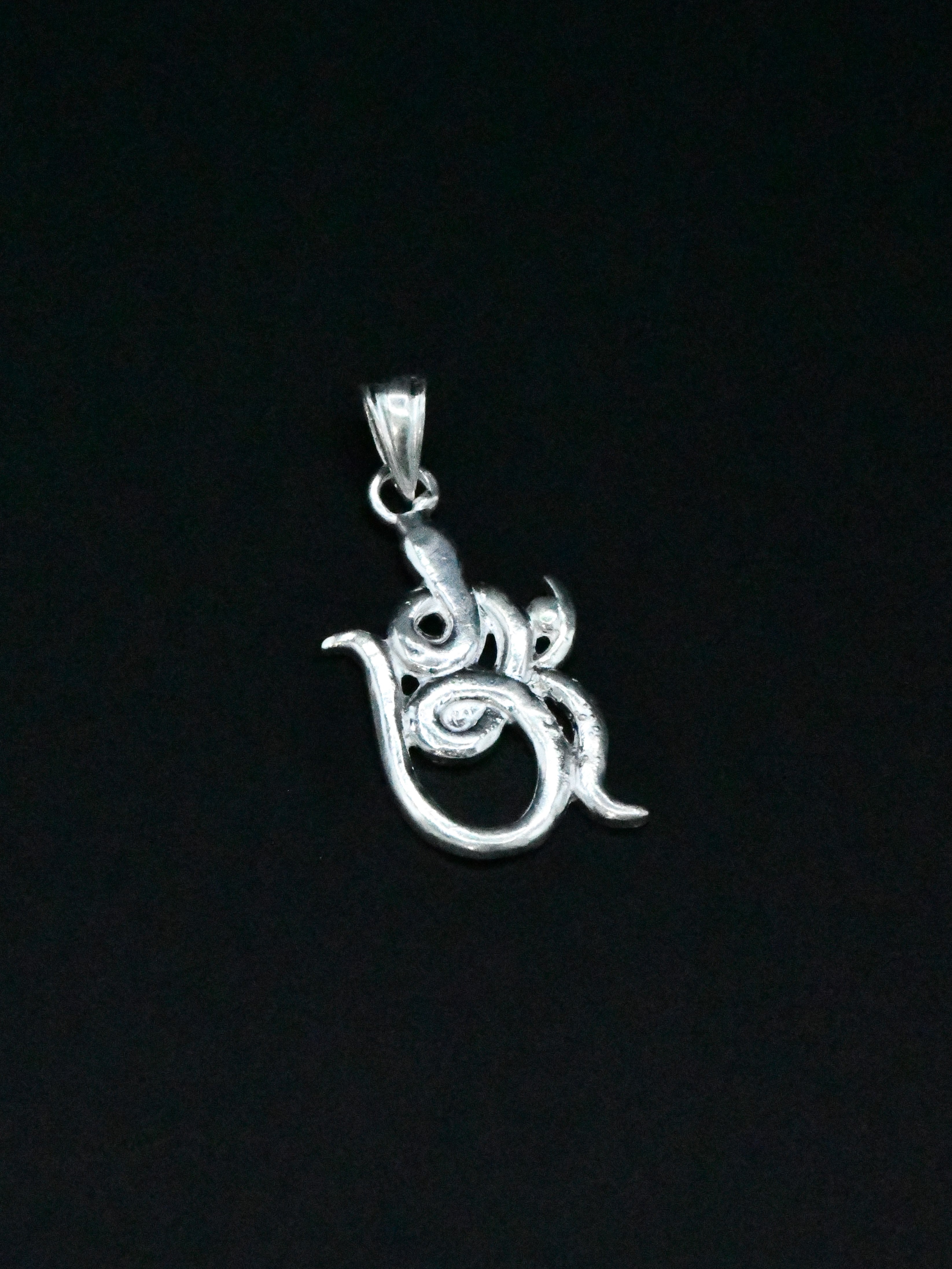 Silver Om Pendant - Roop Darshan