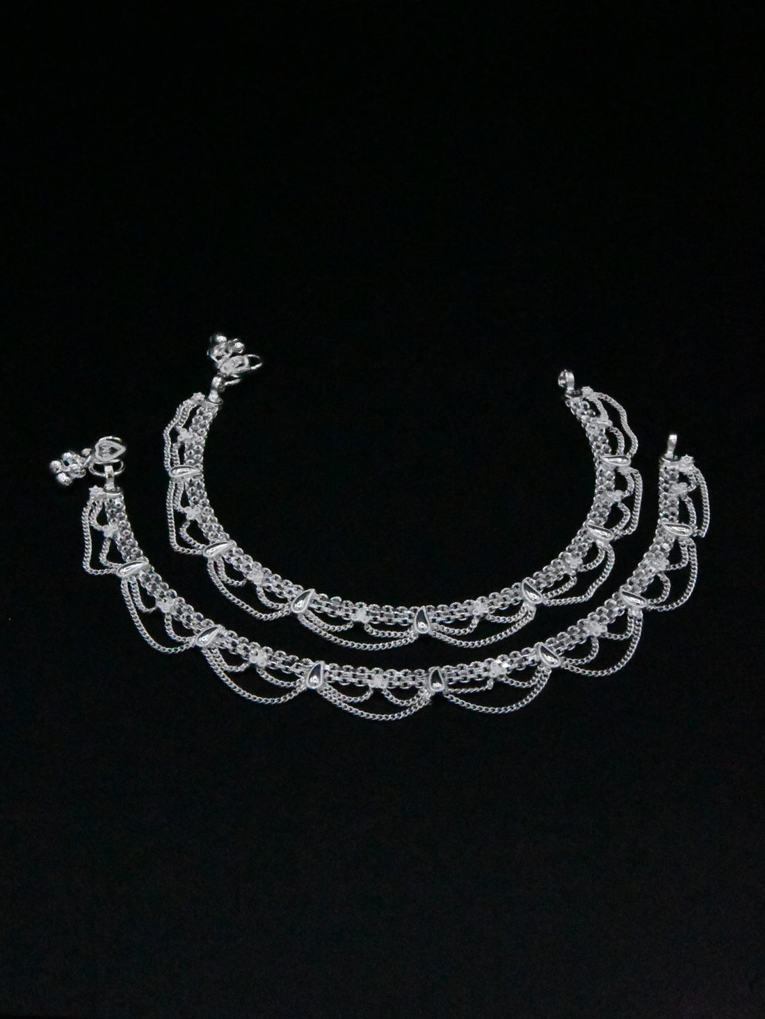 Ladies Silver Anklets - Roop Darshan