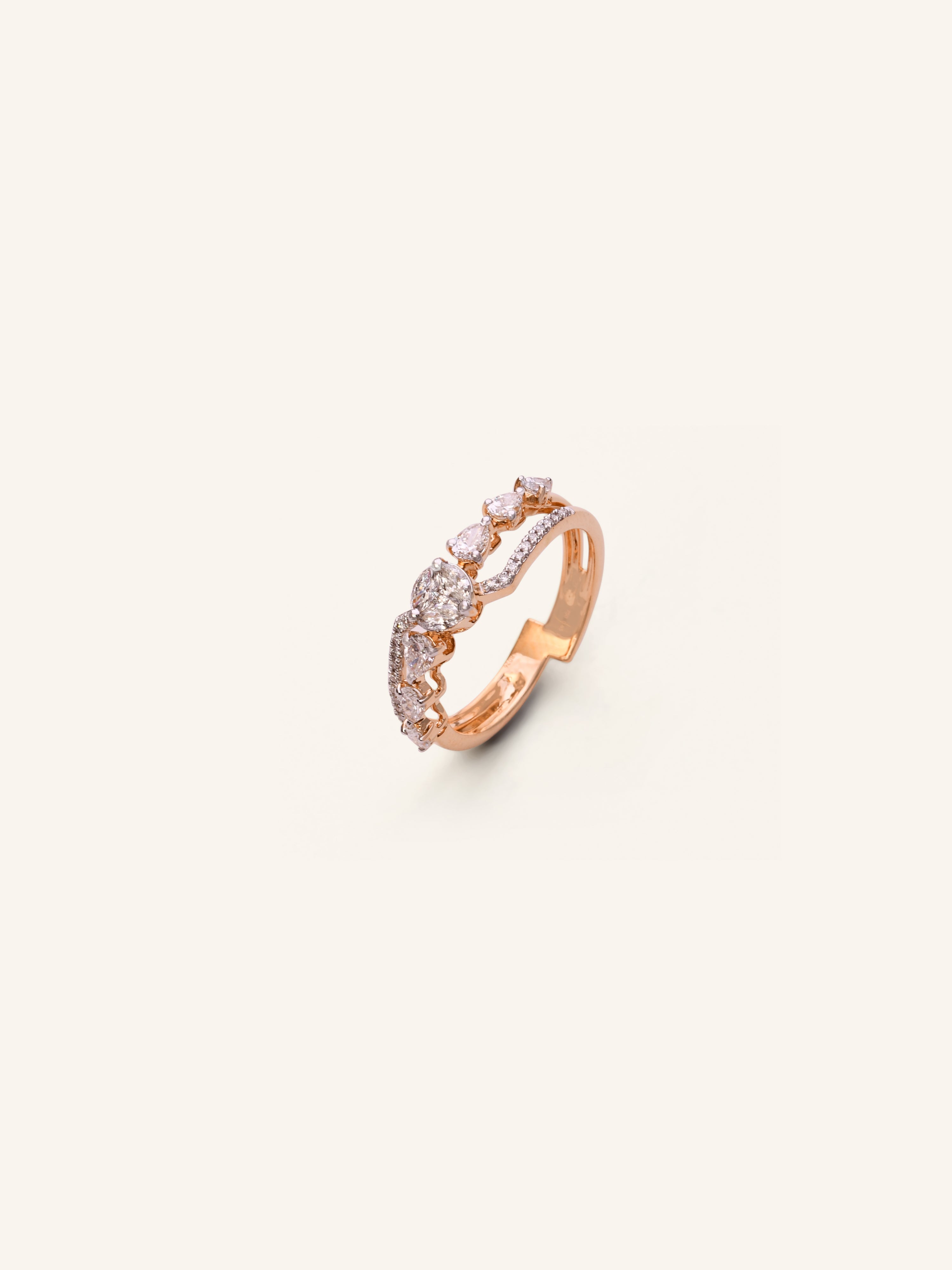 18ct Gold Dia Ladies Ring NW 2.920 GMS 30 Dia 0.65ct - Roop Darshan