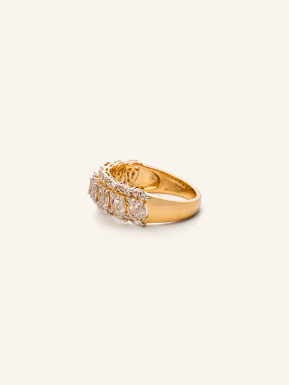 18ct Gold Diamond Ring - Roop Darshan