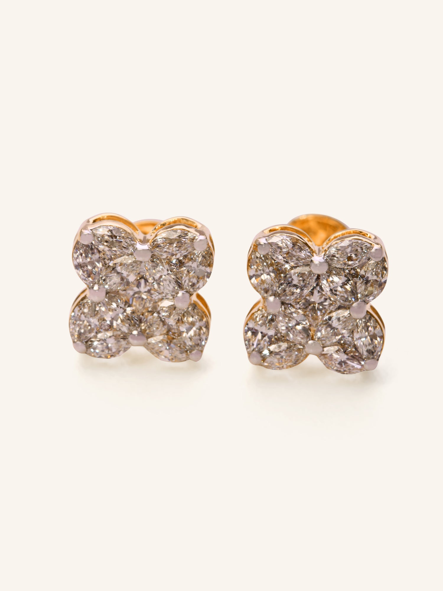 18ct Gold Diamond Stud Earrings - Roop Darshan