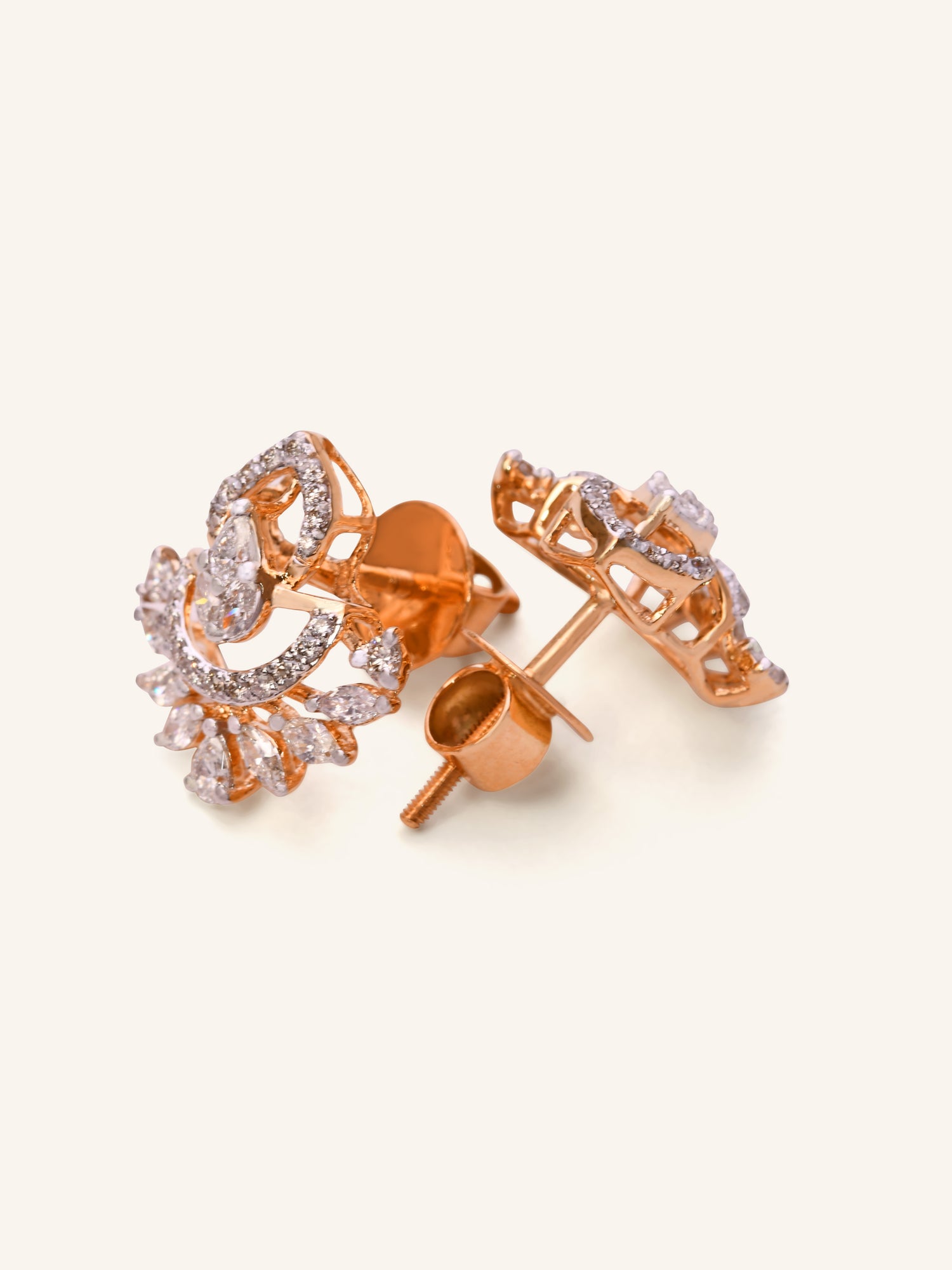 18ct Gold Dia Stud Earring NW 3.902 GMS 64 Dia 0.99ct - Roop Darshan