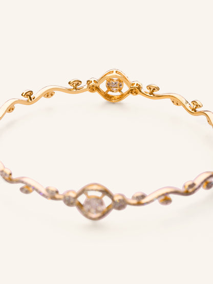 18ct Gold 1 Pc Diamond Bangle - Roop Darshan