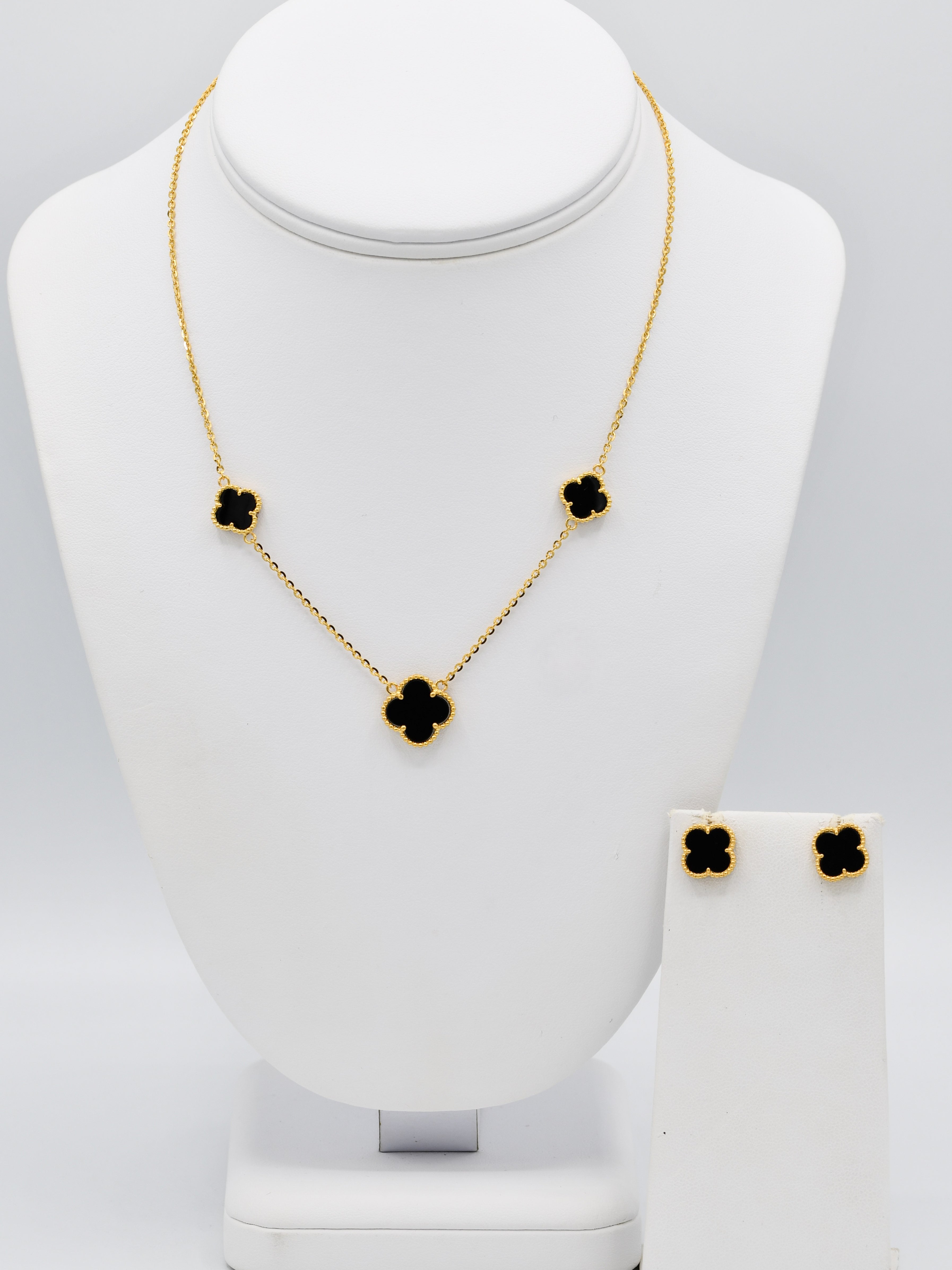 22ct Gold Black Flower Necklace Set